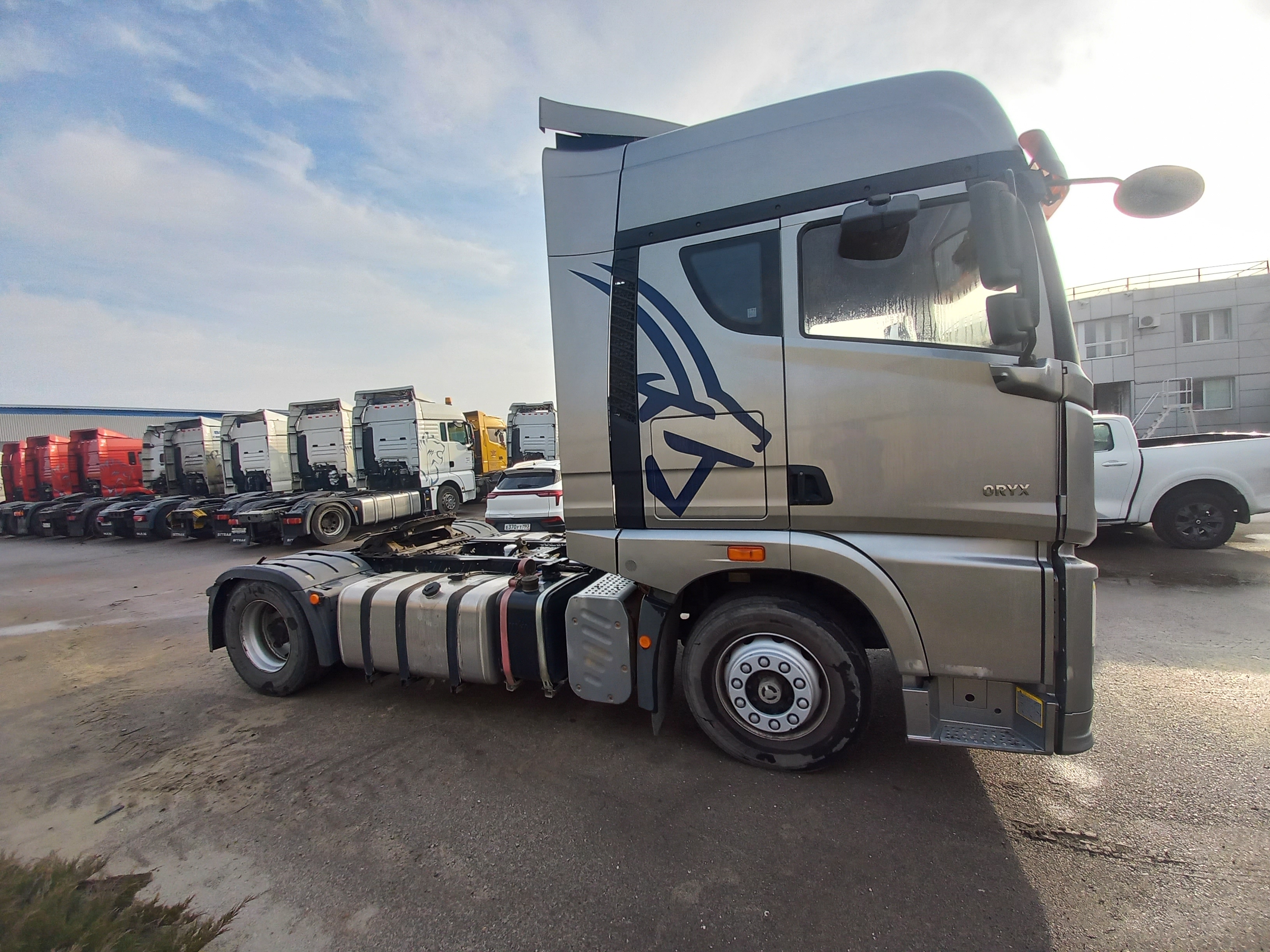 Тонар CA* на базе FAW JH6 4x2 Седельный тягач 2023 г. - фото 4