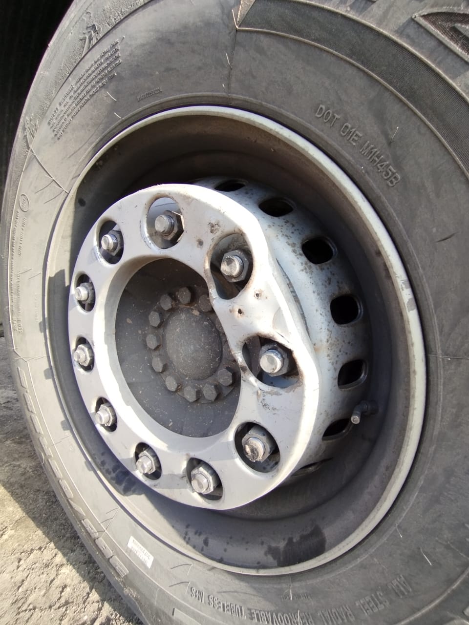 SITRAK C7H 4x2 Седельный тягач 2023 г. - фото 8