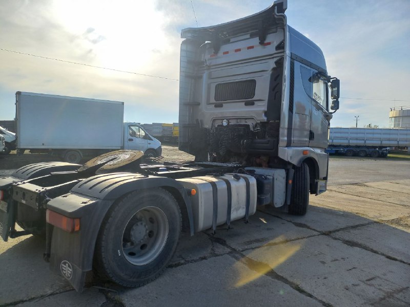 FAW JH6 4x2 Седельный тягач 2023 г. - фото 5