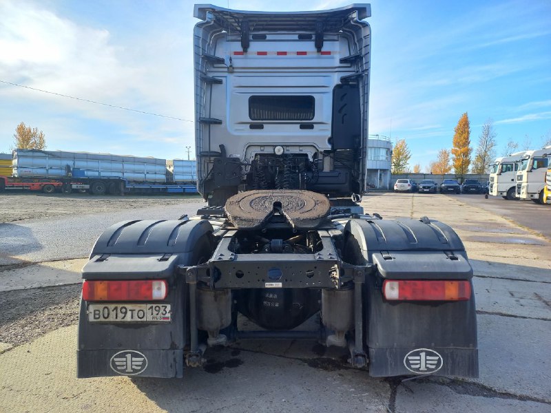 FAW JH6 4x2 Седельный тягач 2023 г. - фото 7