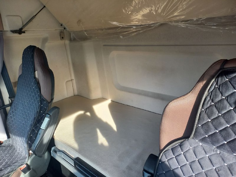 FAW JH6 4x2 Седельный тягач 2023 г. - фото 17