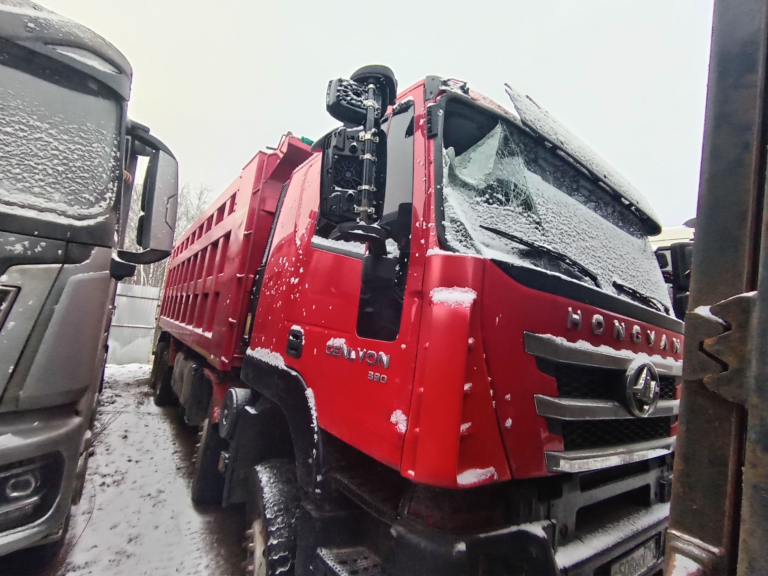 HONGYAN 908 8x4 Самосвал 2023 г.