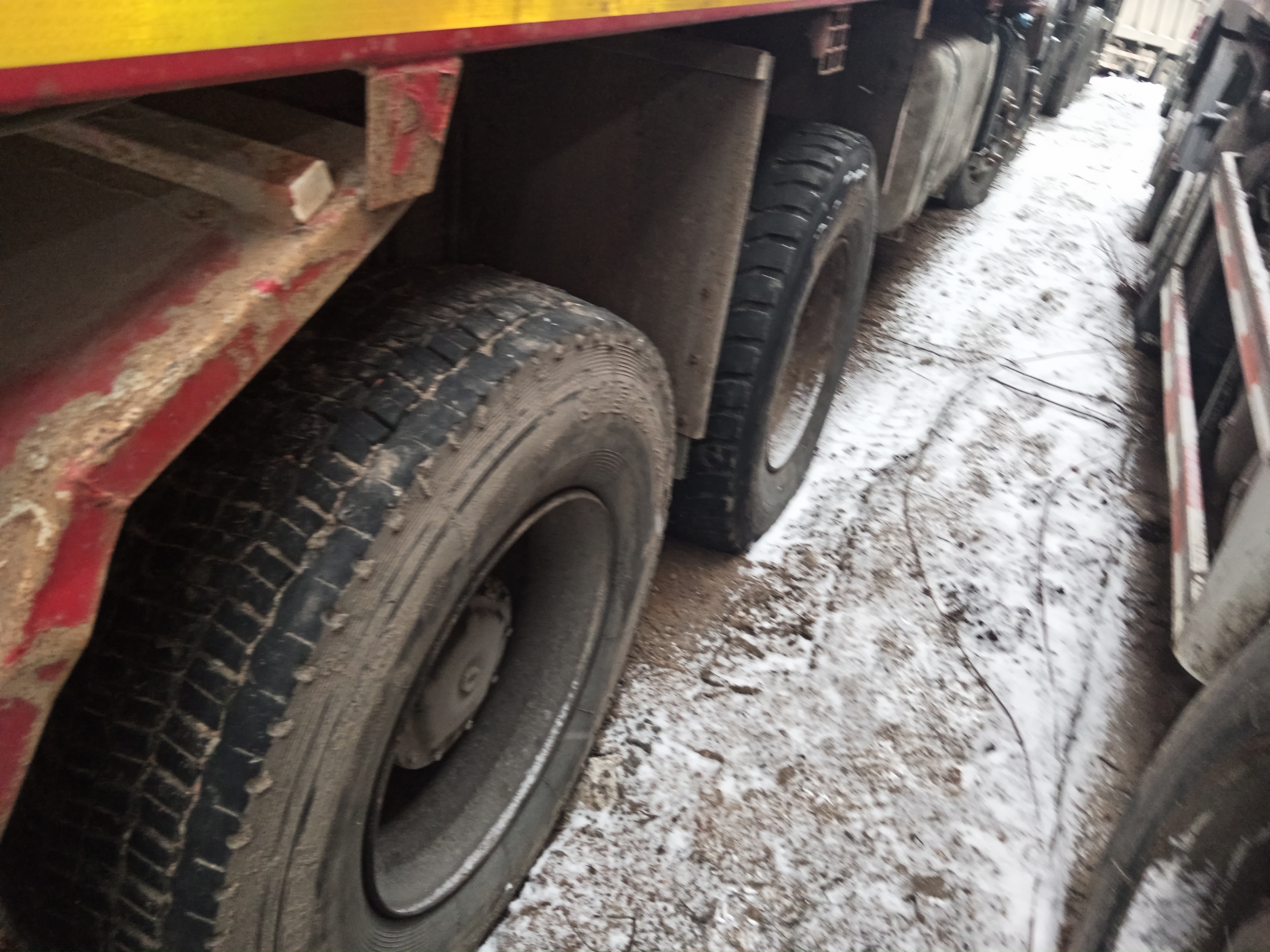 HONGYAN 908 8x4 Самосвал 2023 г. - фото 9