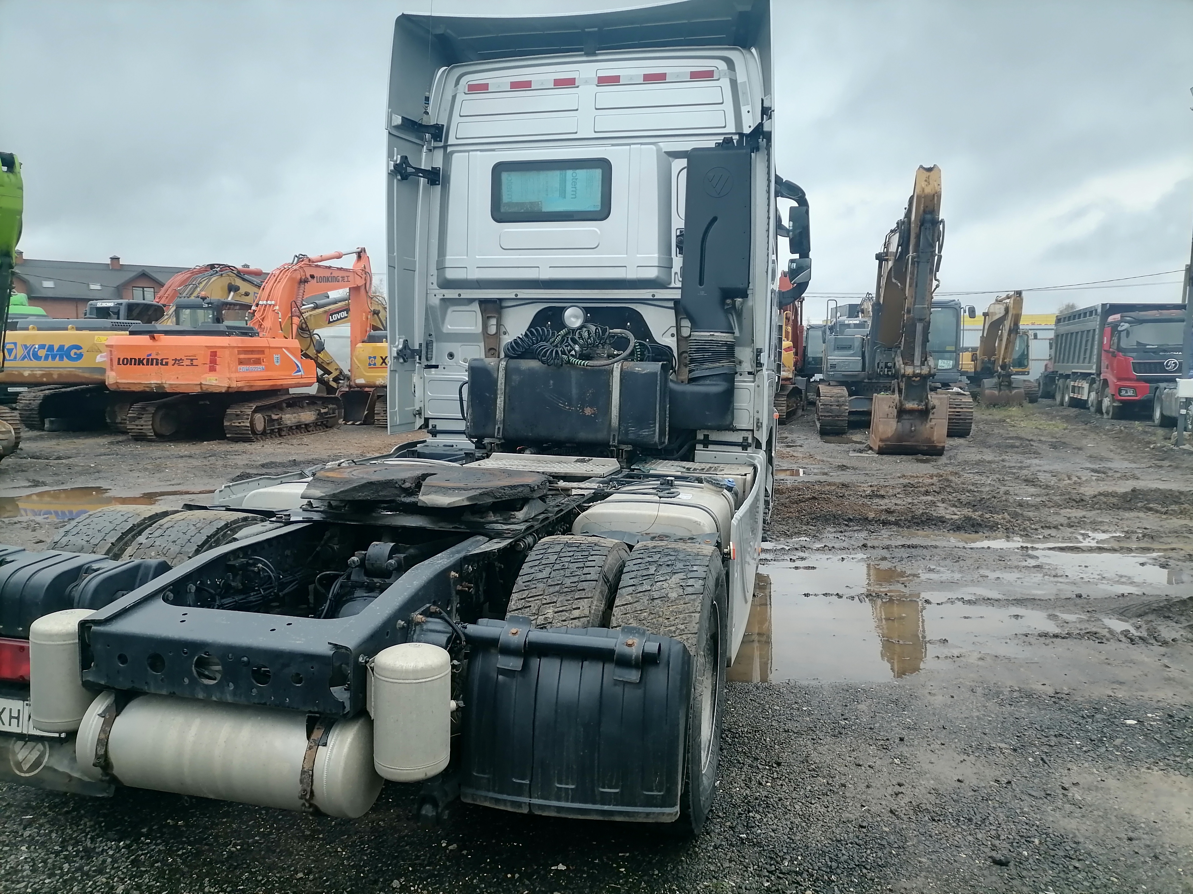 Foton AUMAN 4x2 Седельный тягач 2023 г. - фото 7