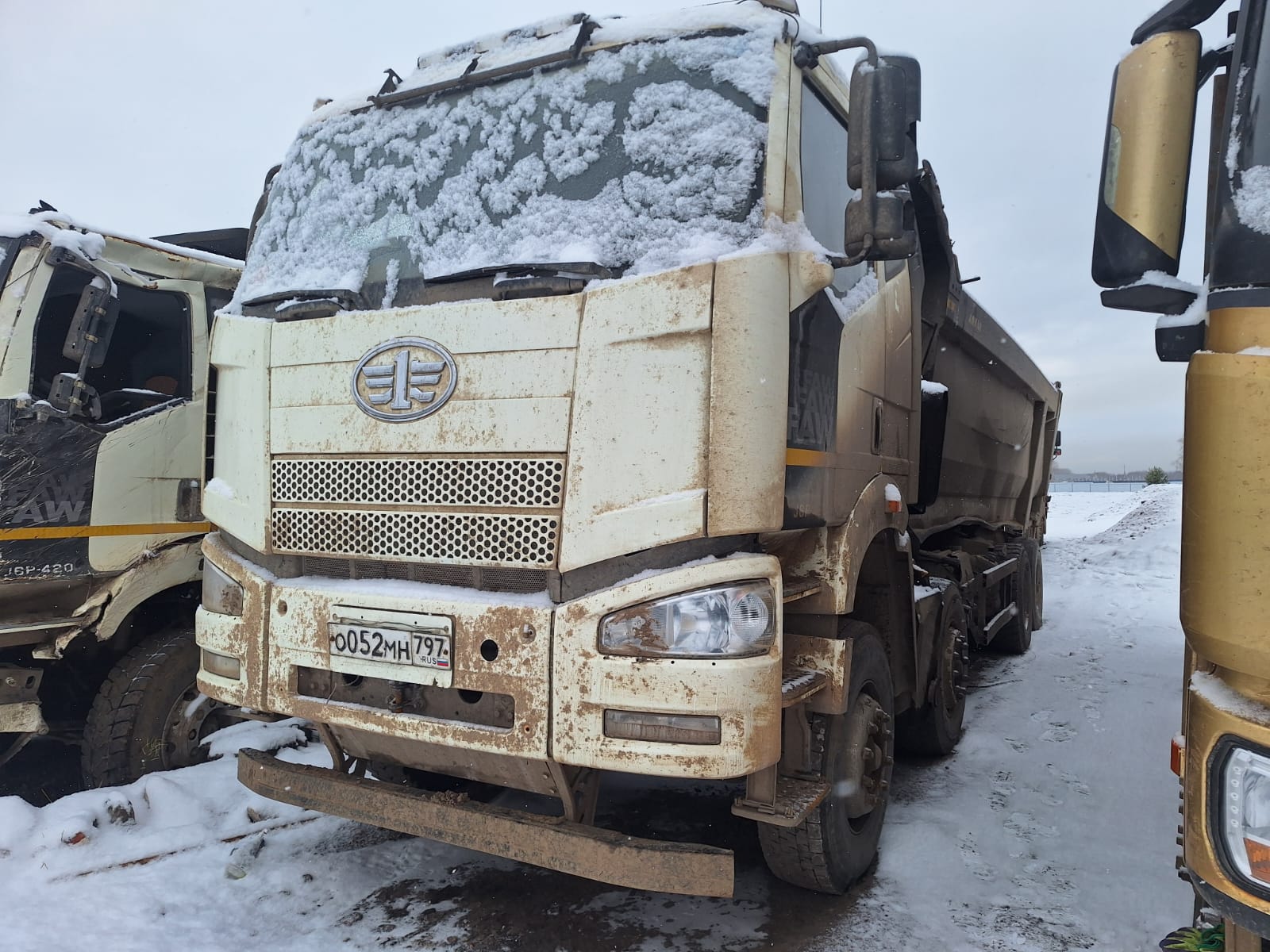 Автомастер 6589* на шасси FAW CA 3310 8x4 Самосвал 2022 г. - фото 3