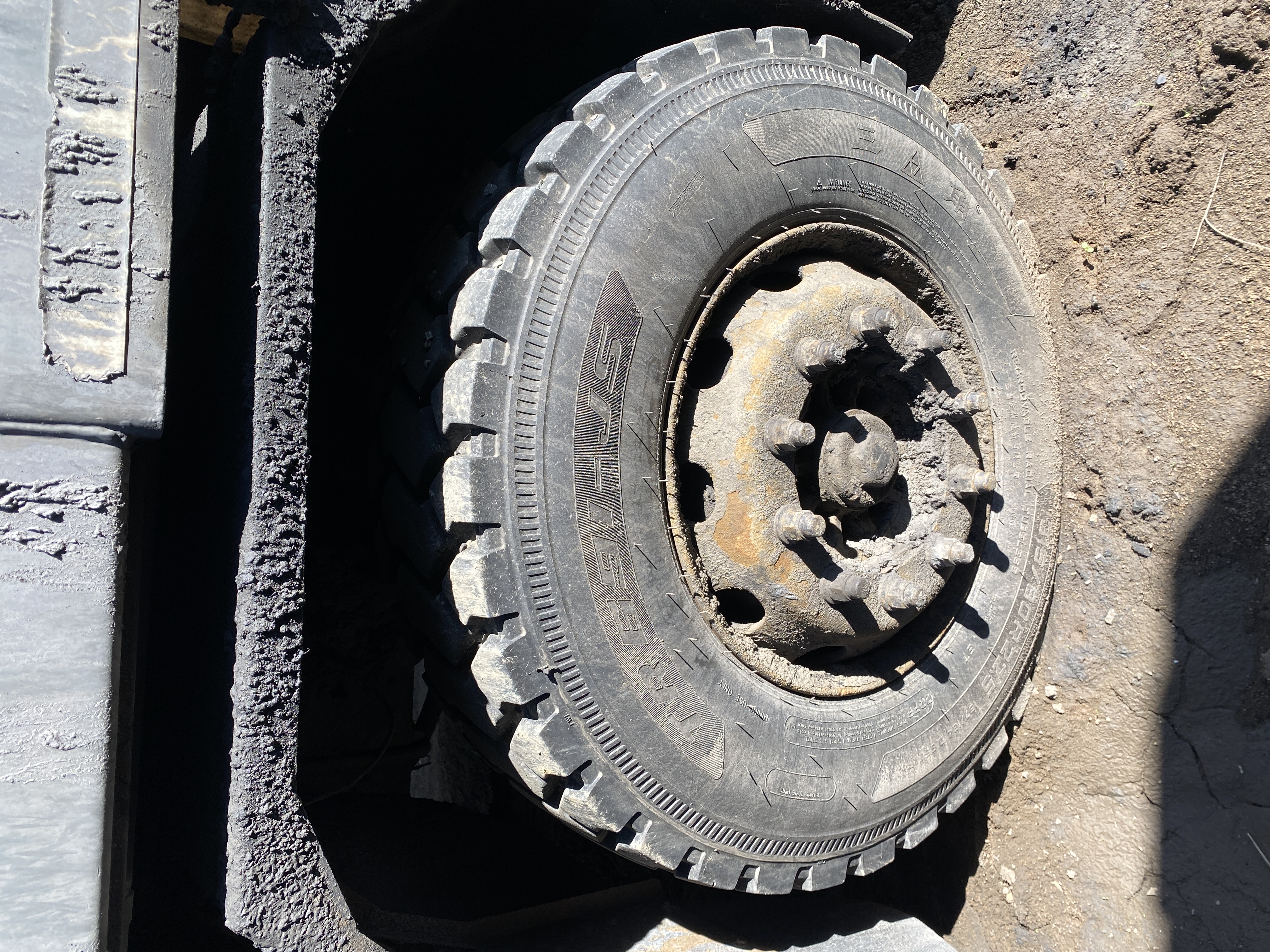 Shacman (Shaanxi) SX* 8x4 Самосвал 2023 г. - фото 10