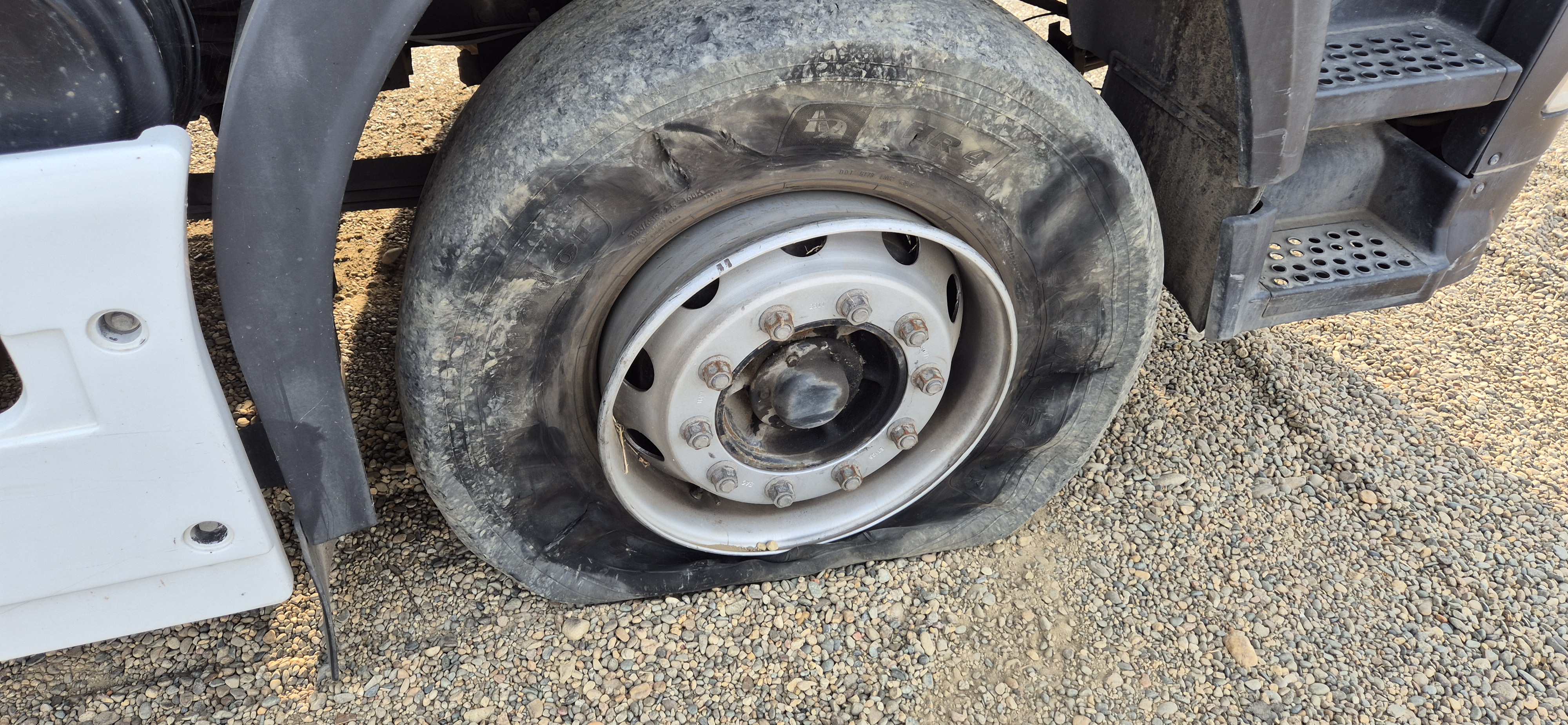 МАЗ 5440 4x2 Седельный тягач 2023 г. - фото 12