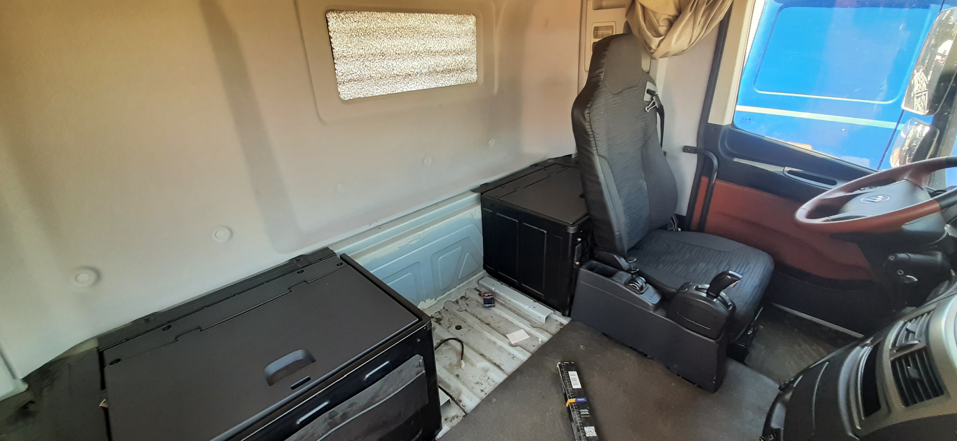 Foton AUMAN 4x2 Седельный тягач 2023 г. - фото 12