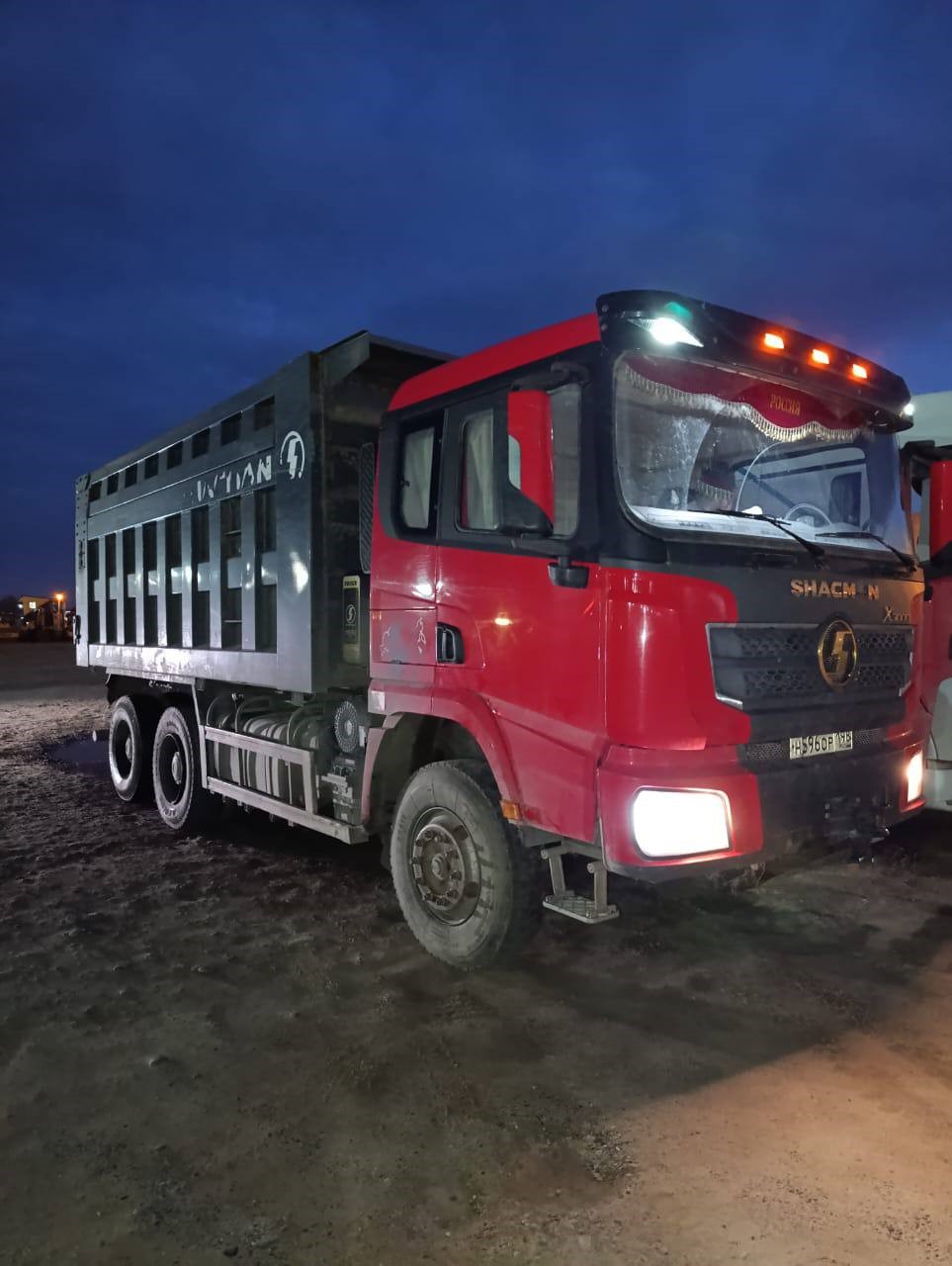 Shacman (Shaanxi) SX* 6x4 Самосвал 2022 г.