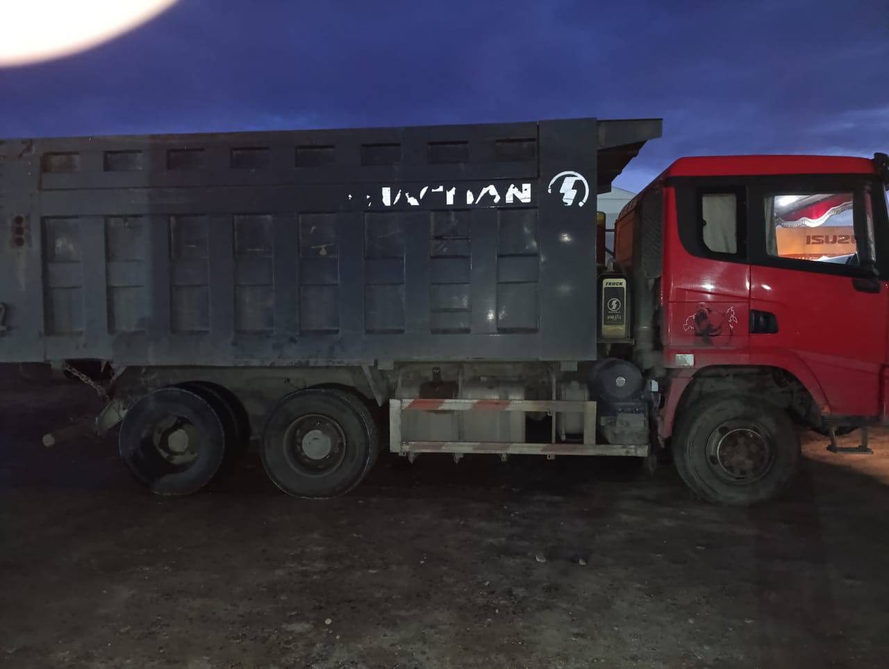 Shacman (Shaanxi) SX* 6x4 Самосвал 2022 г. - фото 2