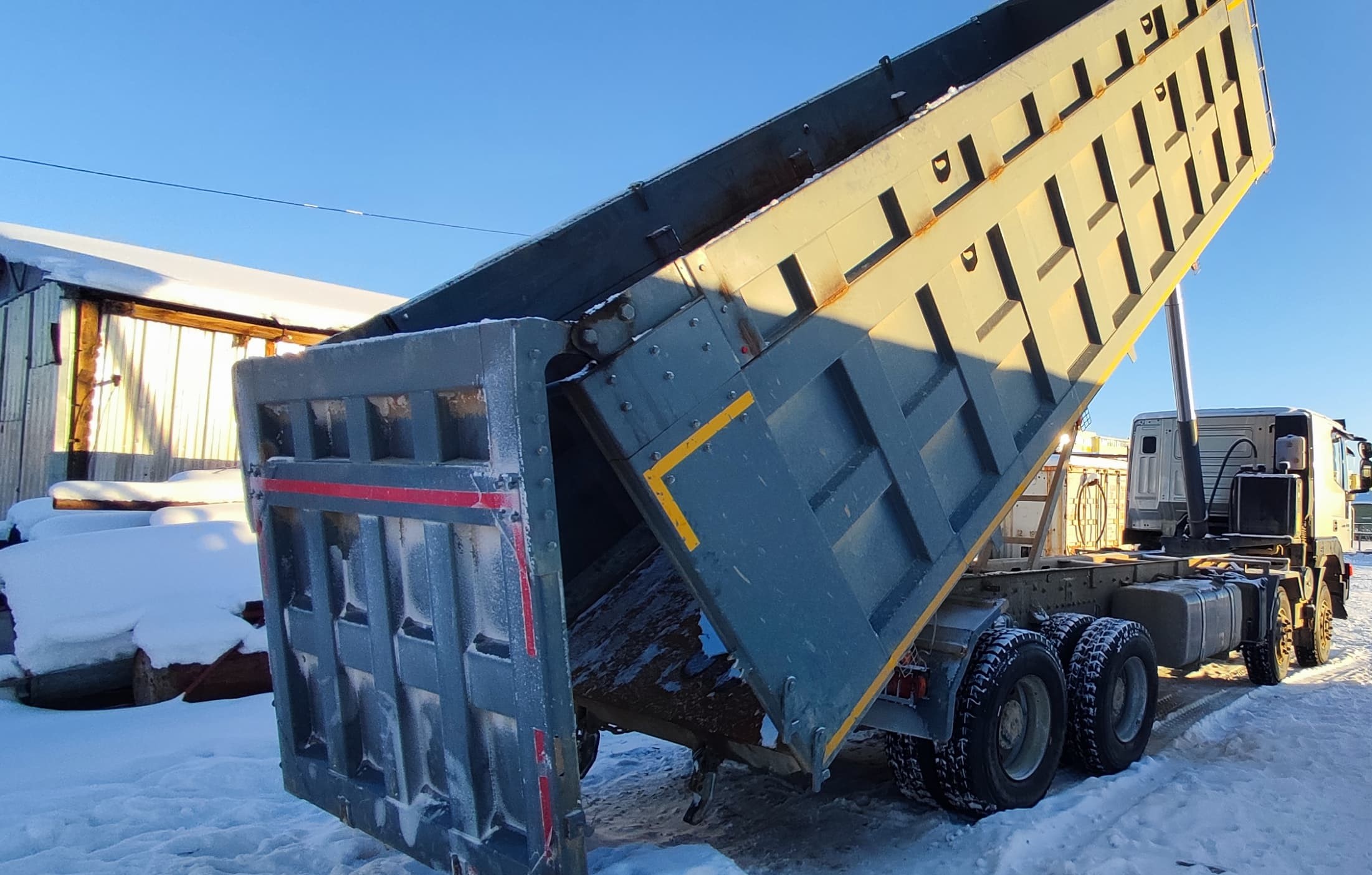 HONGYAN 908 8x4 Самосвал 2023 г. - фото 5