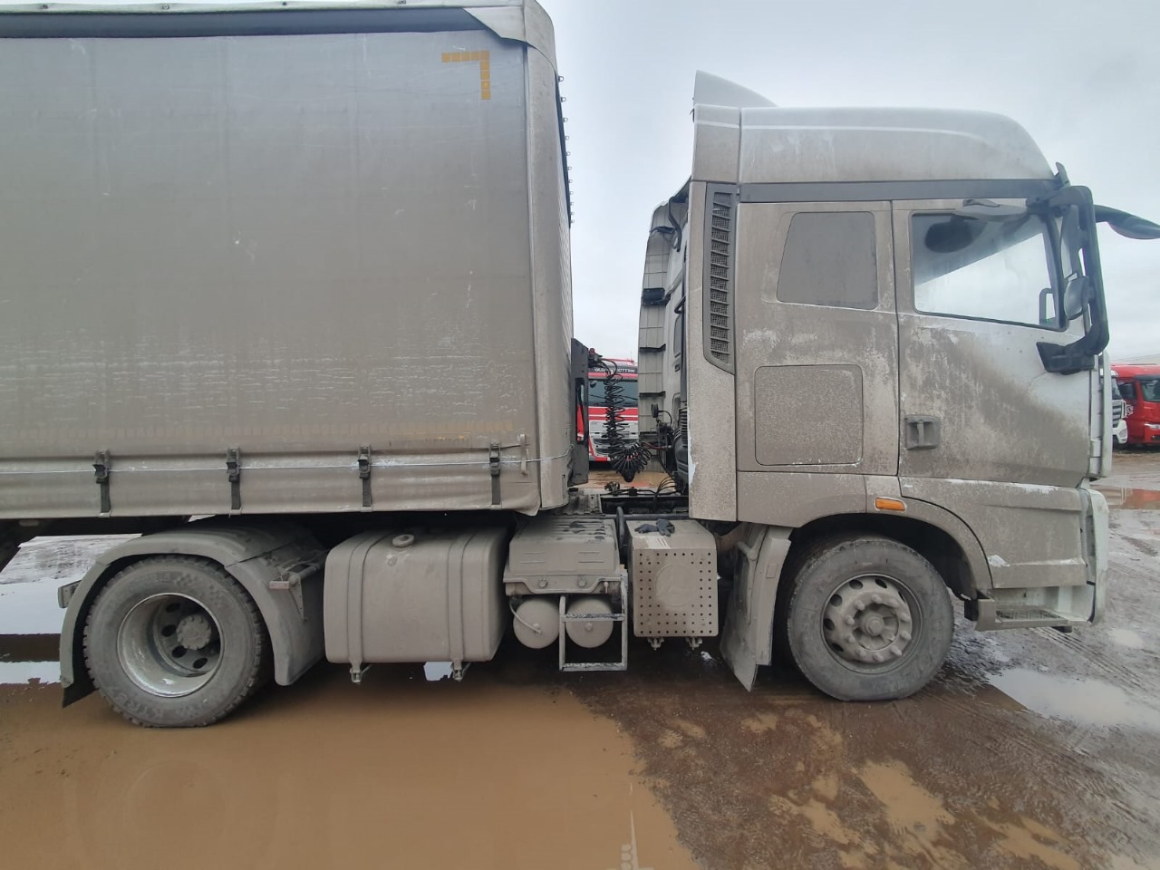 SANY D* 4x2 Седельный тягач 2023 г. - фото 3