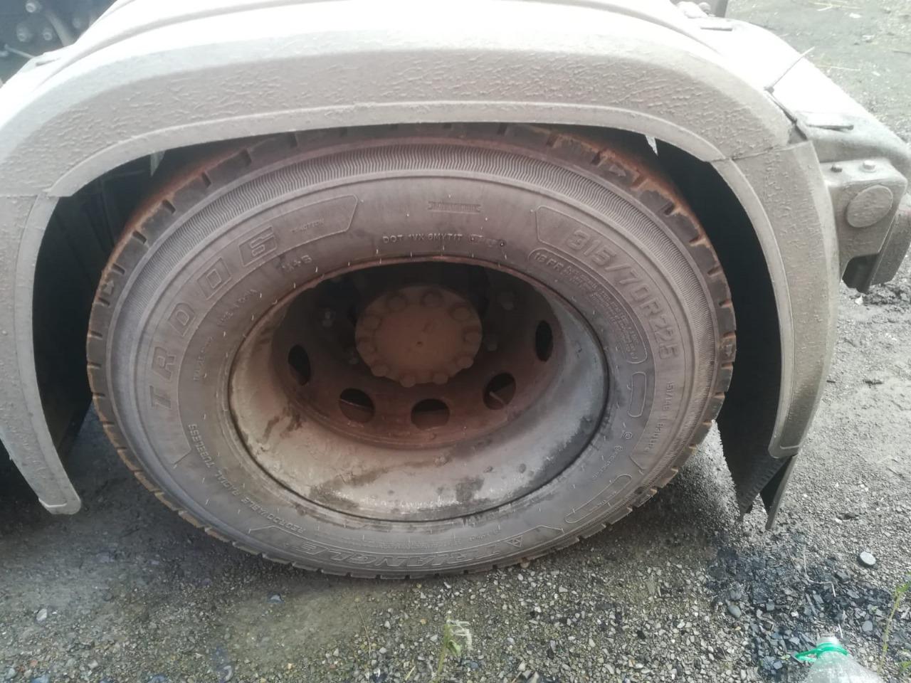 CHENGLONG H7 4x2 Седельный тягач 2023 г. - фото 9