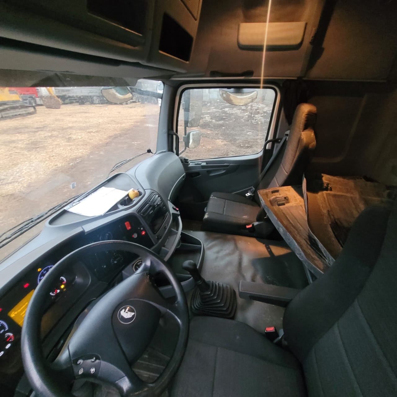 КамАЗ 5490 4x2 Седельный тягач 2019 г. - фото 12