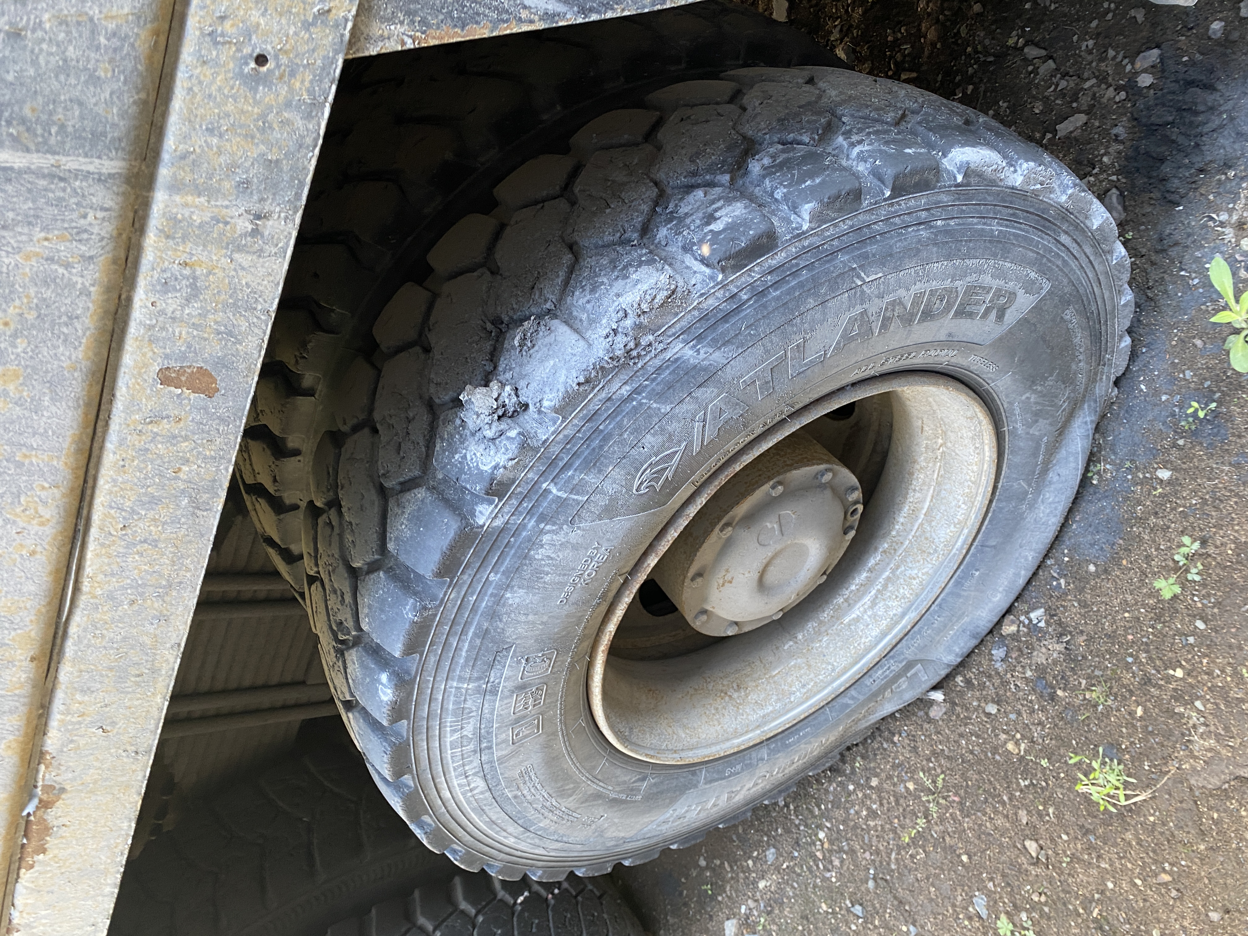 Shacman (Shaanxi) SX* 8x4 Самосвал 2023 г. - фото 10