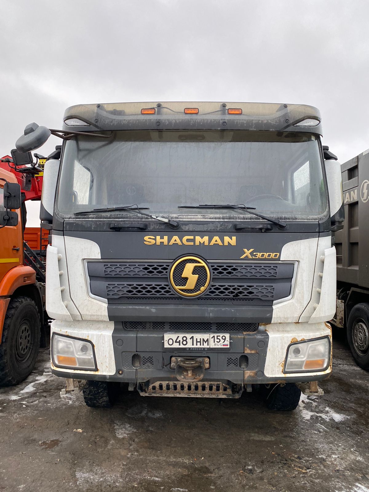 Shacman (Shaanxi) SX* 8x4 Самосвал 2022 г.