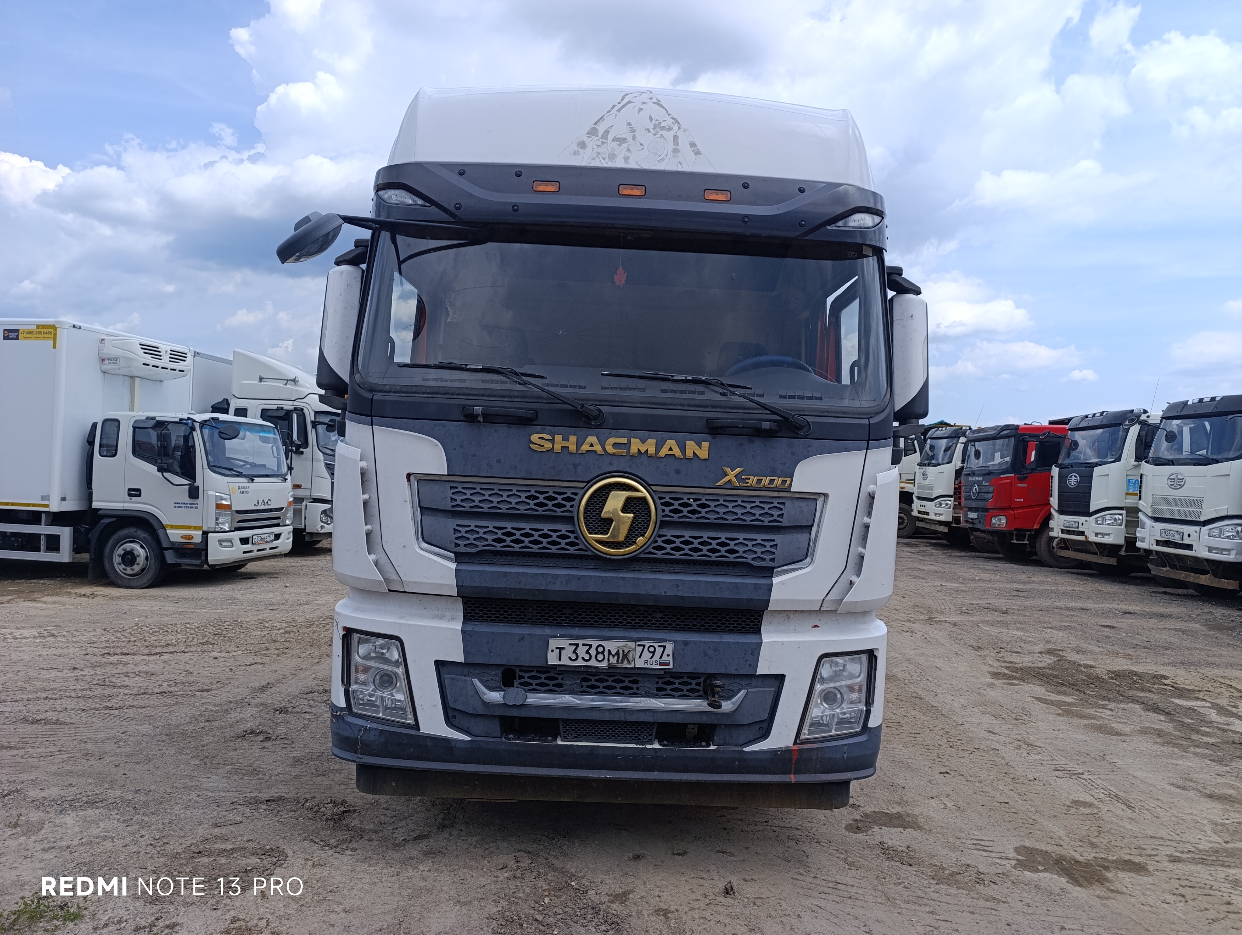 Shacman (Shaanxi) SX* 6x4 Седельный тягач 2022 г.