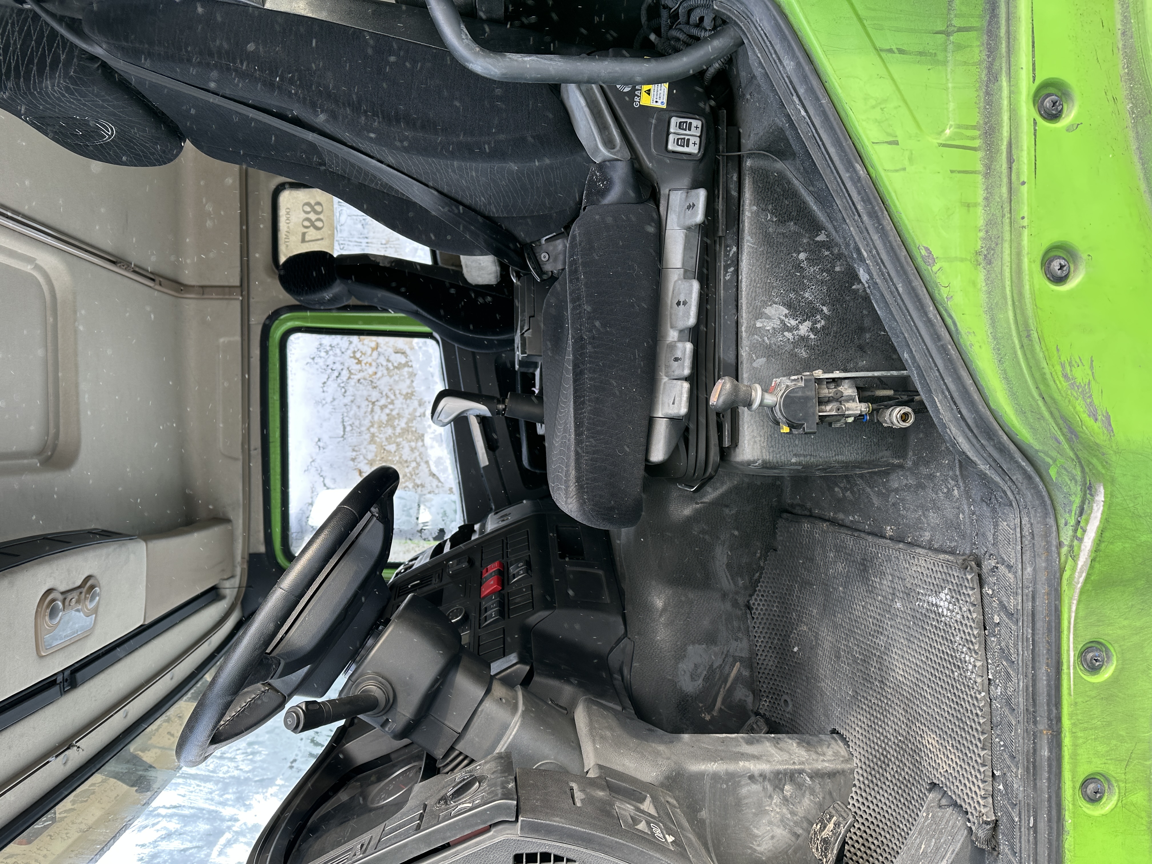 Shacman (Shaanxi) SX* 8x4 Самосвал 2023 г. - фото 8