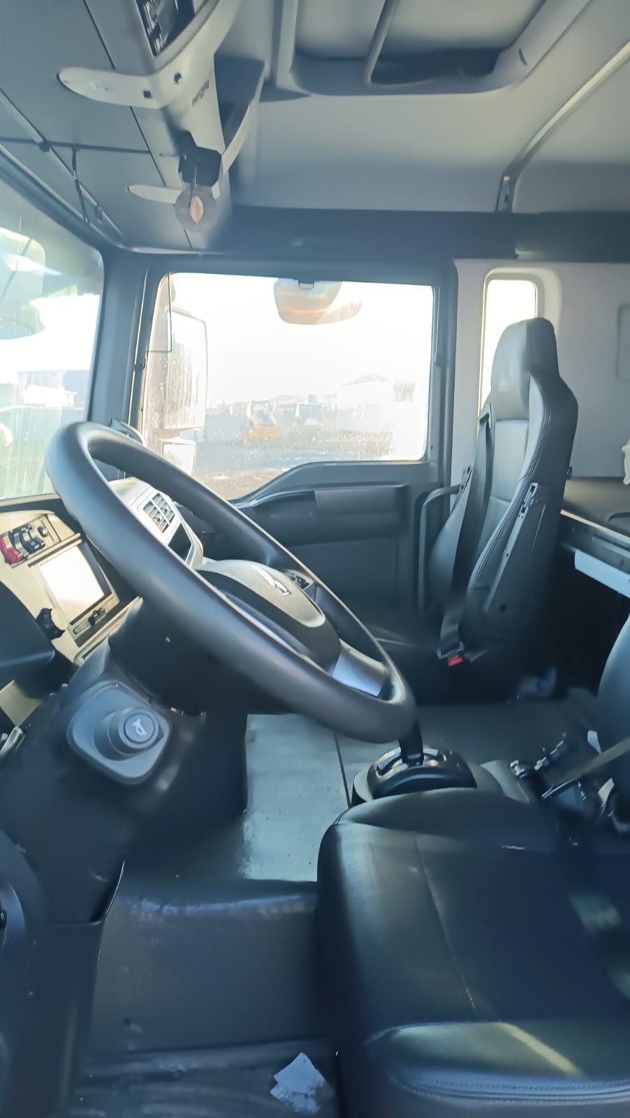 SITRAK C7H 8x4 Самосвал 2023 г. - фото 6