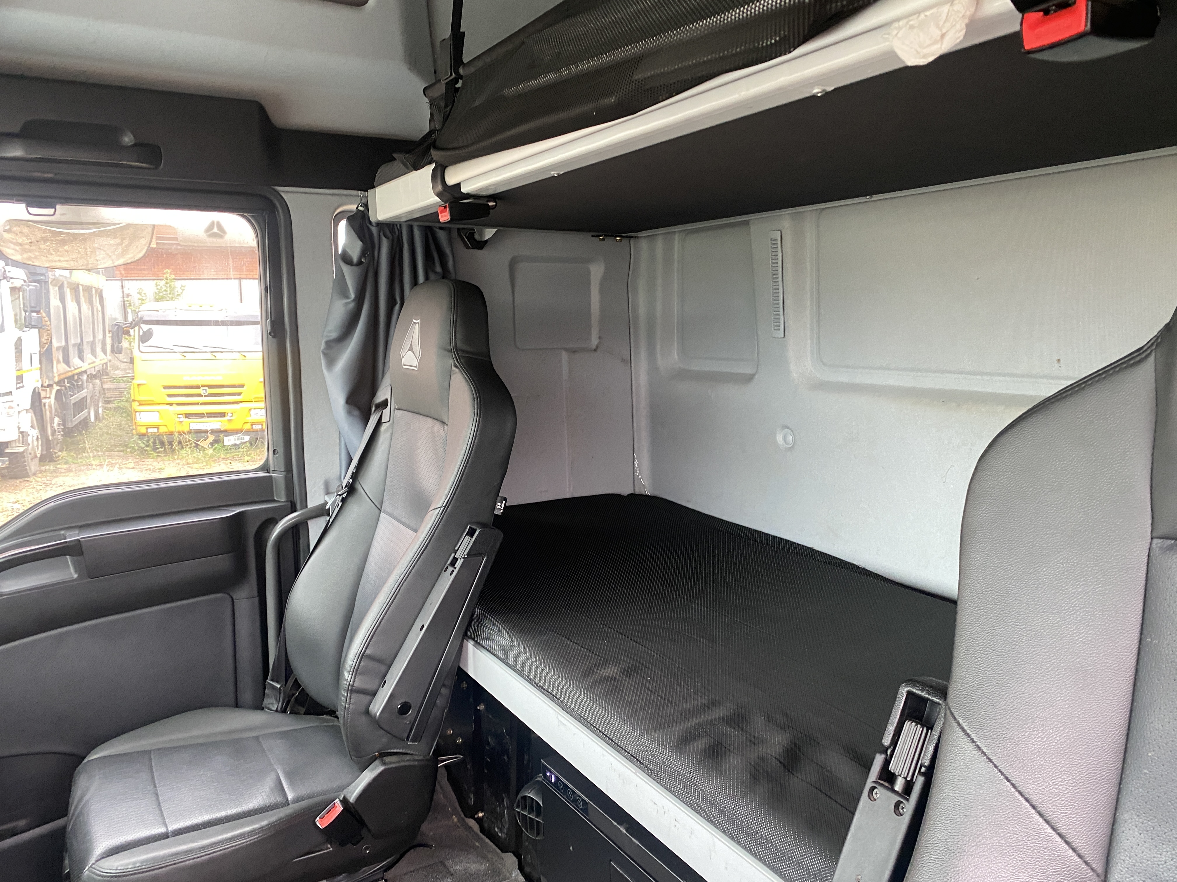 SITRAK C7H 4x2 Седельный тягач 2023 г. - фото 13