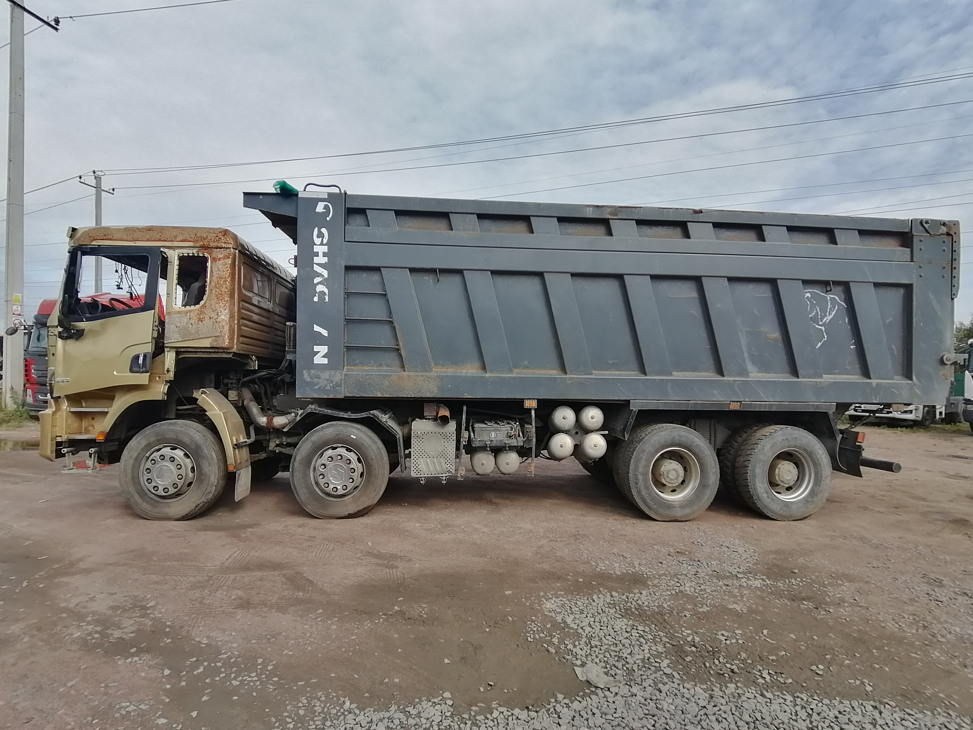 Shacman (Shaanxi) SX* 8x4 Самосвал 2023 г. - фото 8