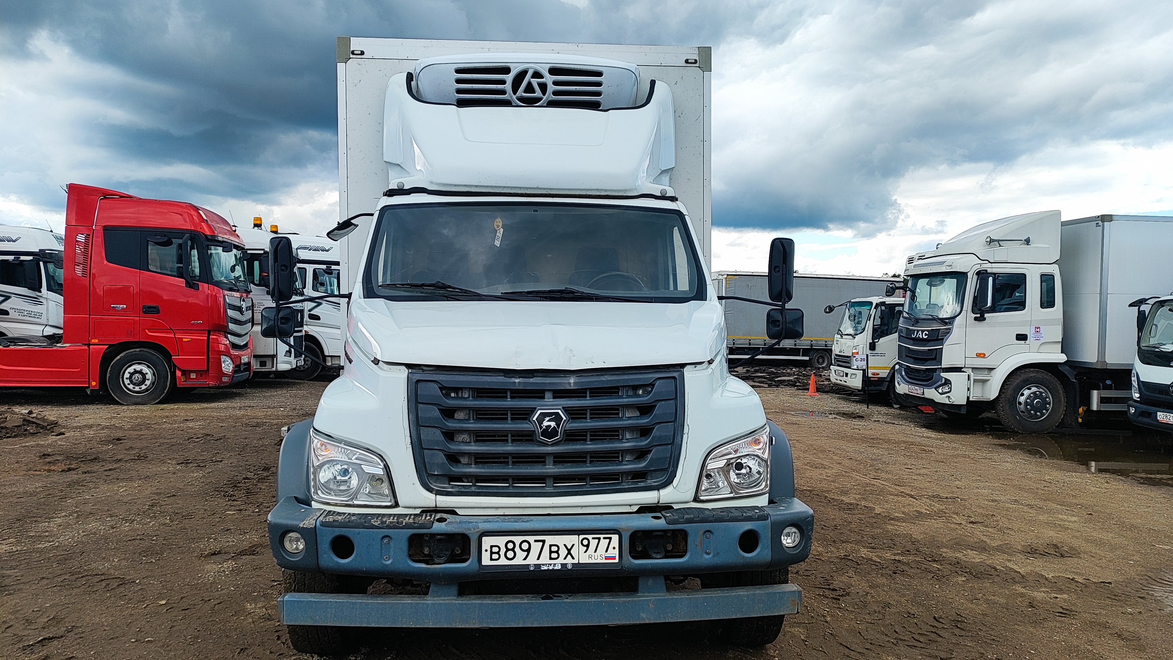 СПЕЦМОБИЛЬ-НН 2818* на шасси GAZ GAZON NEXT Изотермический/рефрижератор_не актуально 2023 г.