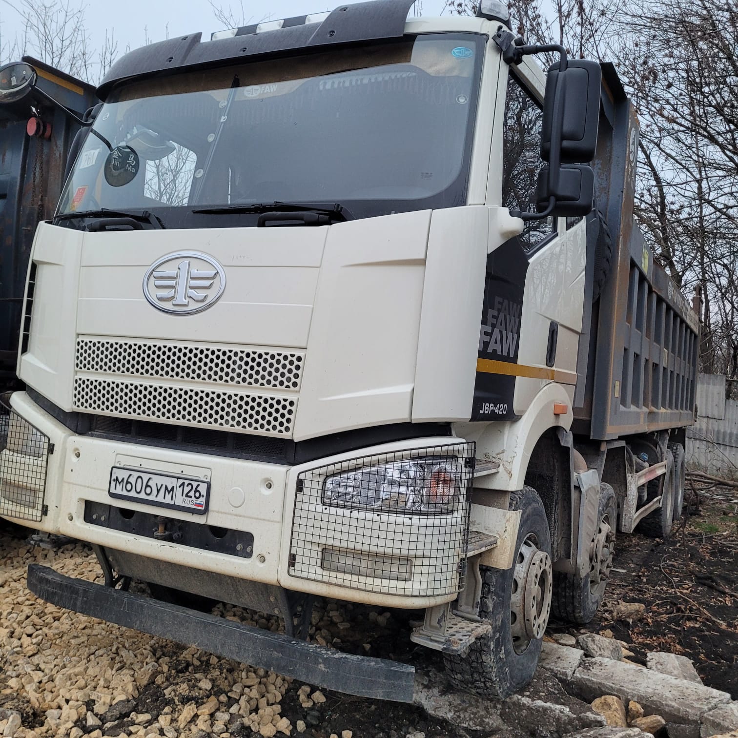 FAW CA 3310 8x4 Самосвал_не актуально 2023 г. - фото 3