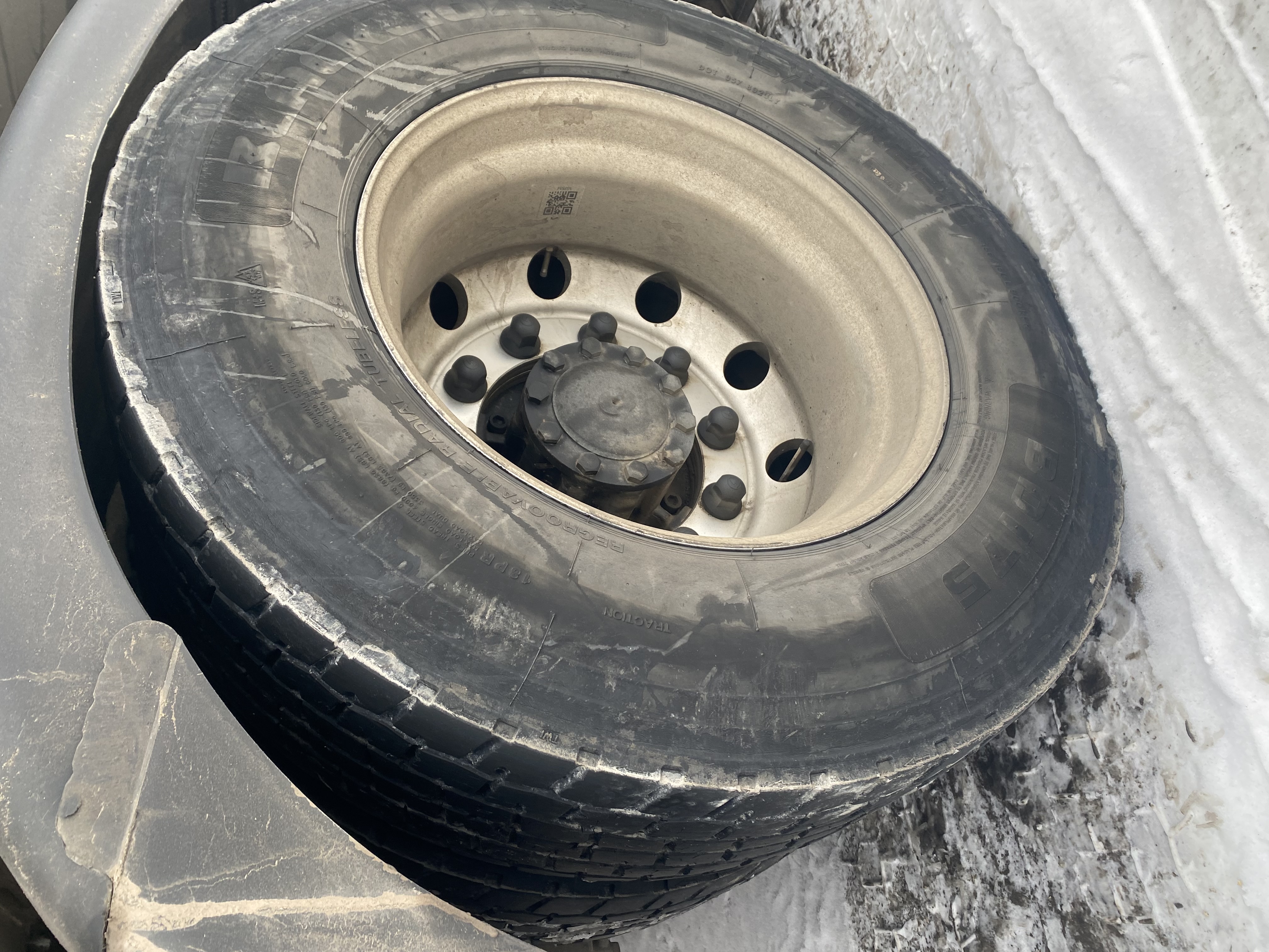 Shacman (Shaanxi) SX* 4x2 Седельный тягач 2023 г. - фото 7