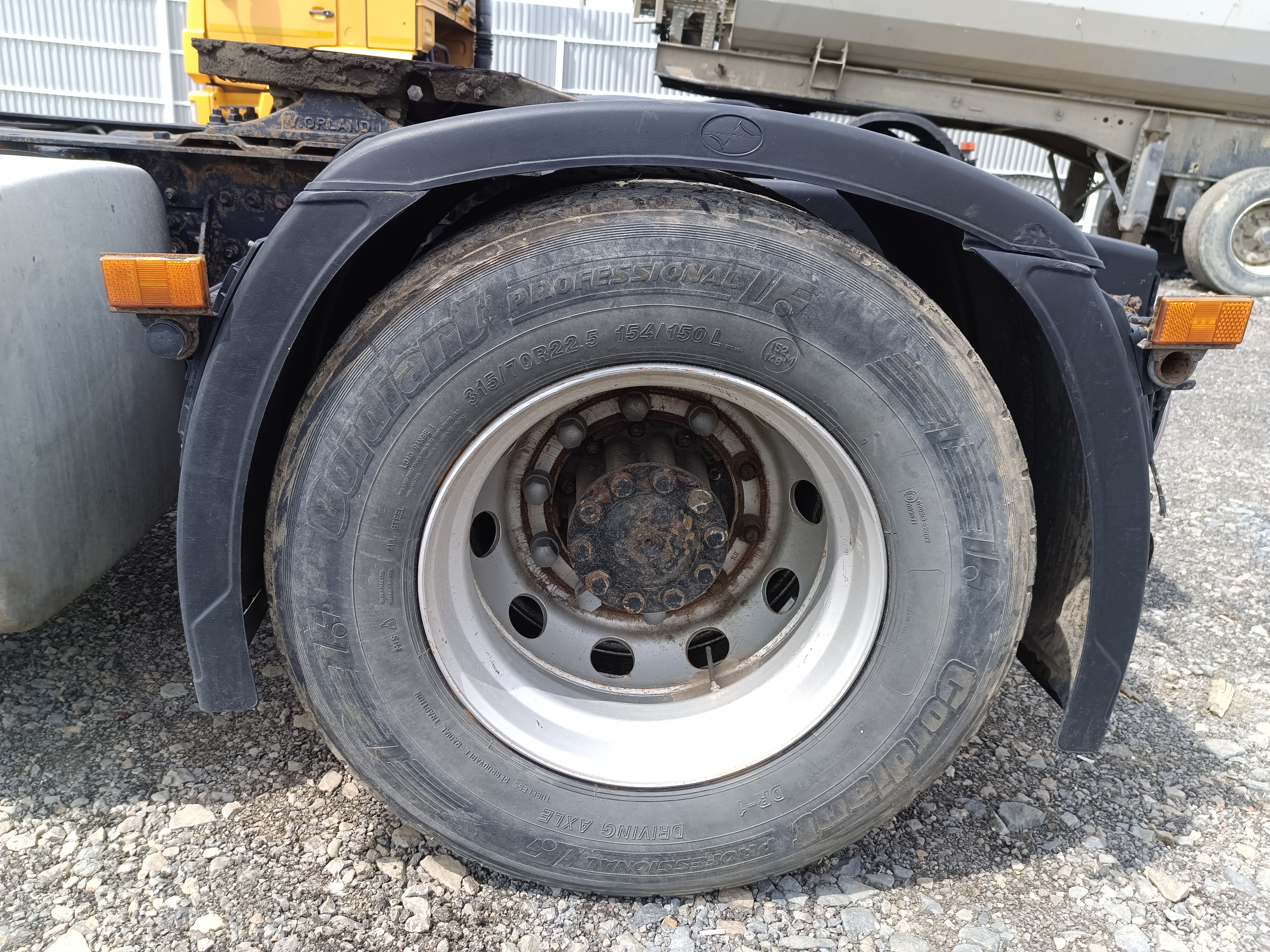 КамАЗ 5490 4x2 Седельный тягач 2017 г. - фото 14