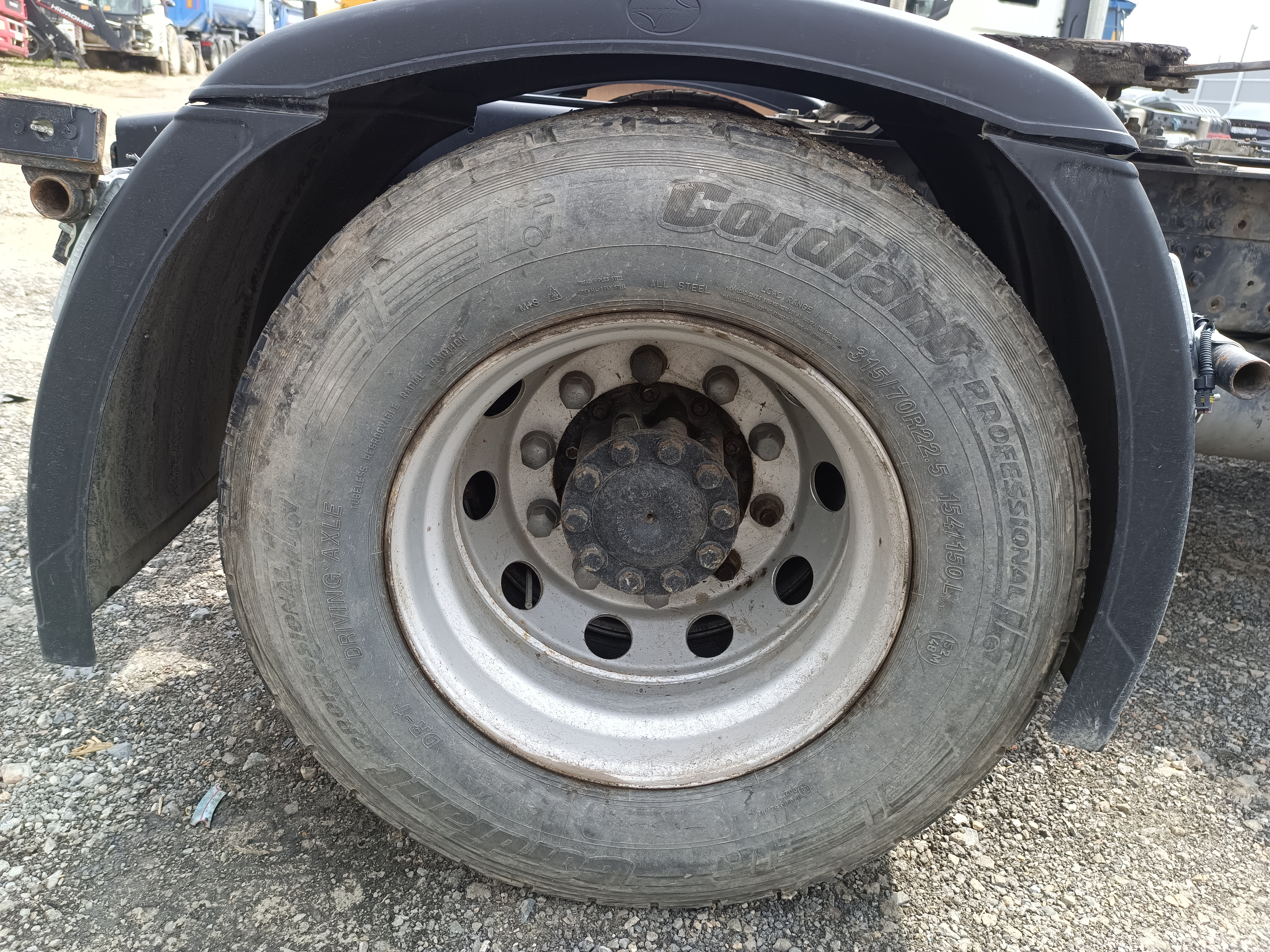 КамАЗ 5490 4x2 Седельный тягач 2017 г. - фото 15