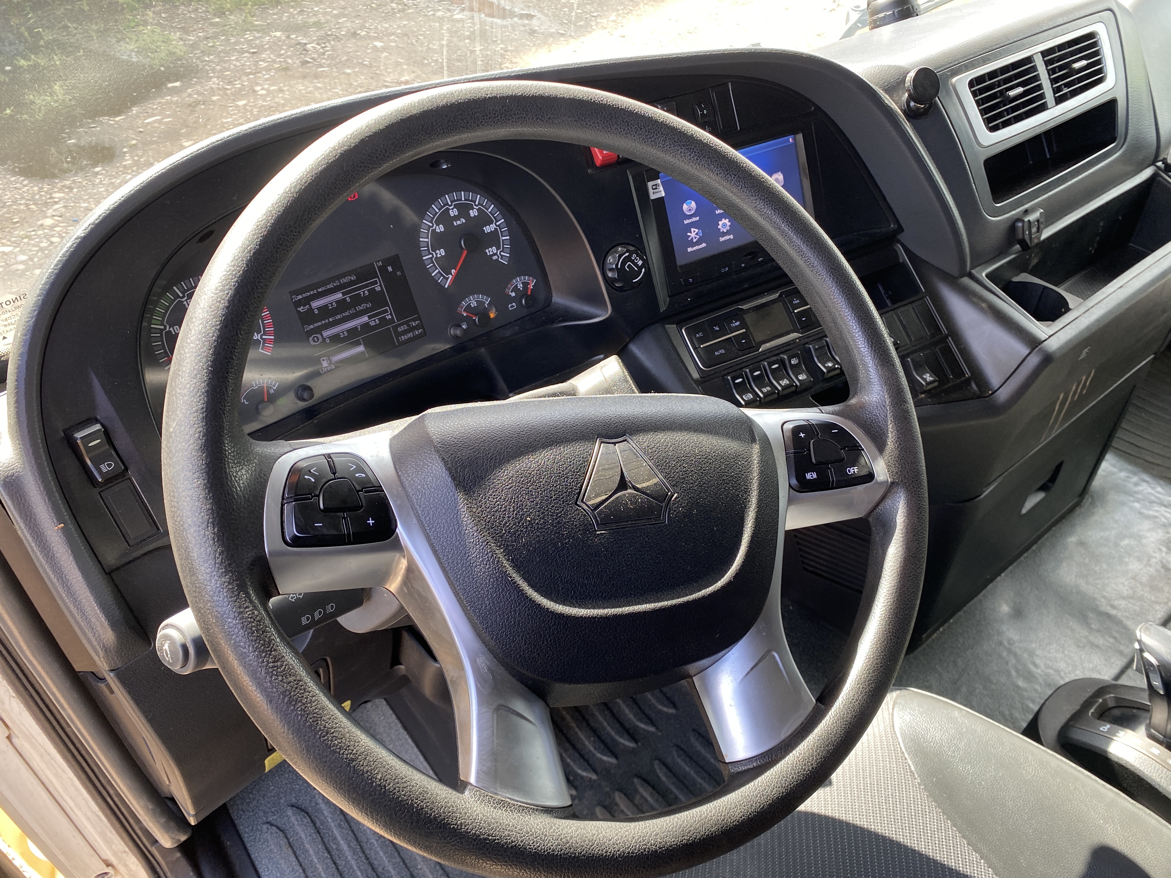 SITRAK C7H 4x2 Седельный тягач 2023 г. - фото 18