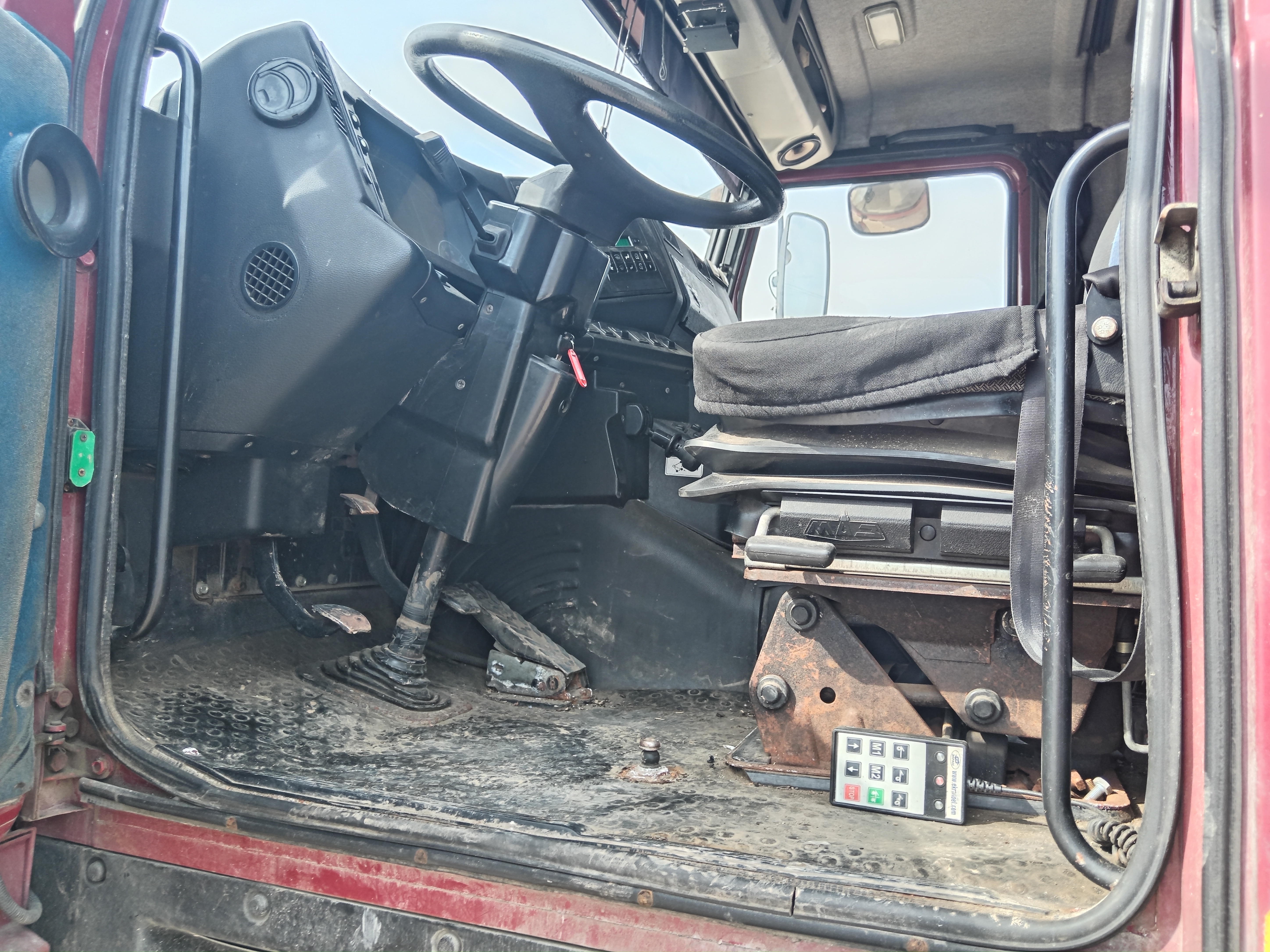 МАЗ 5440 4x2 Седельный тягач 2017 г. - фото 12