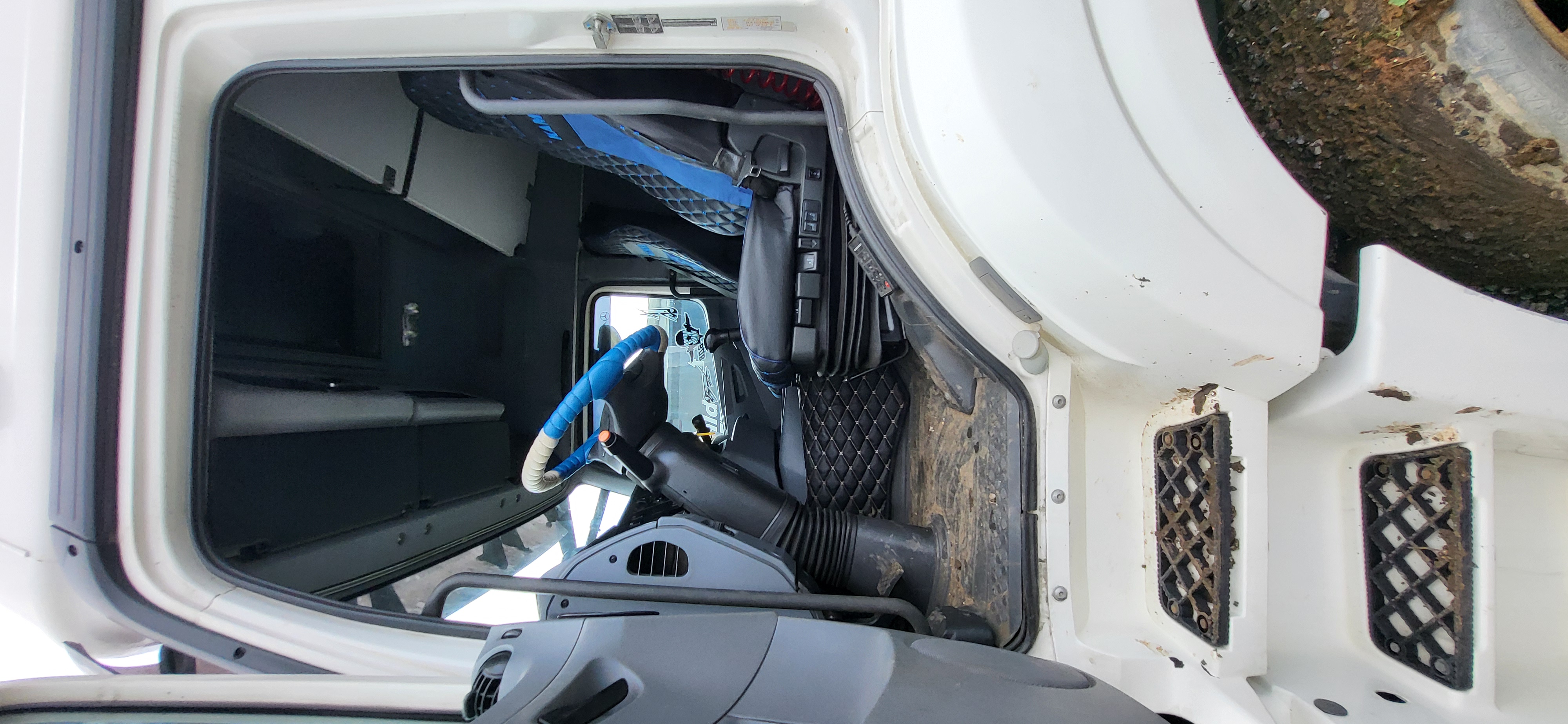 КамАЗ 5490 4x2 Седельный тягач 2018 г. - фото 10