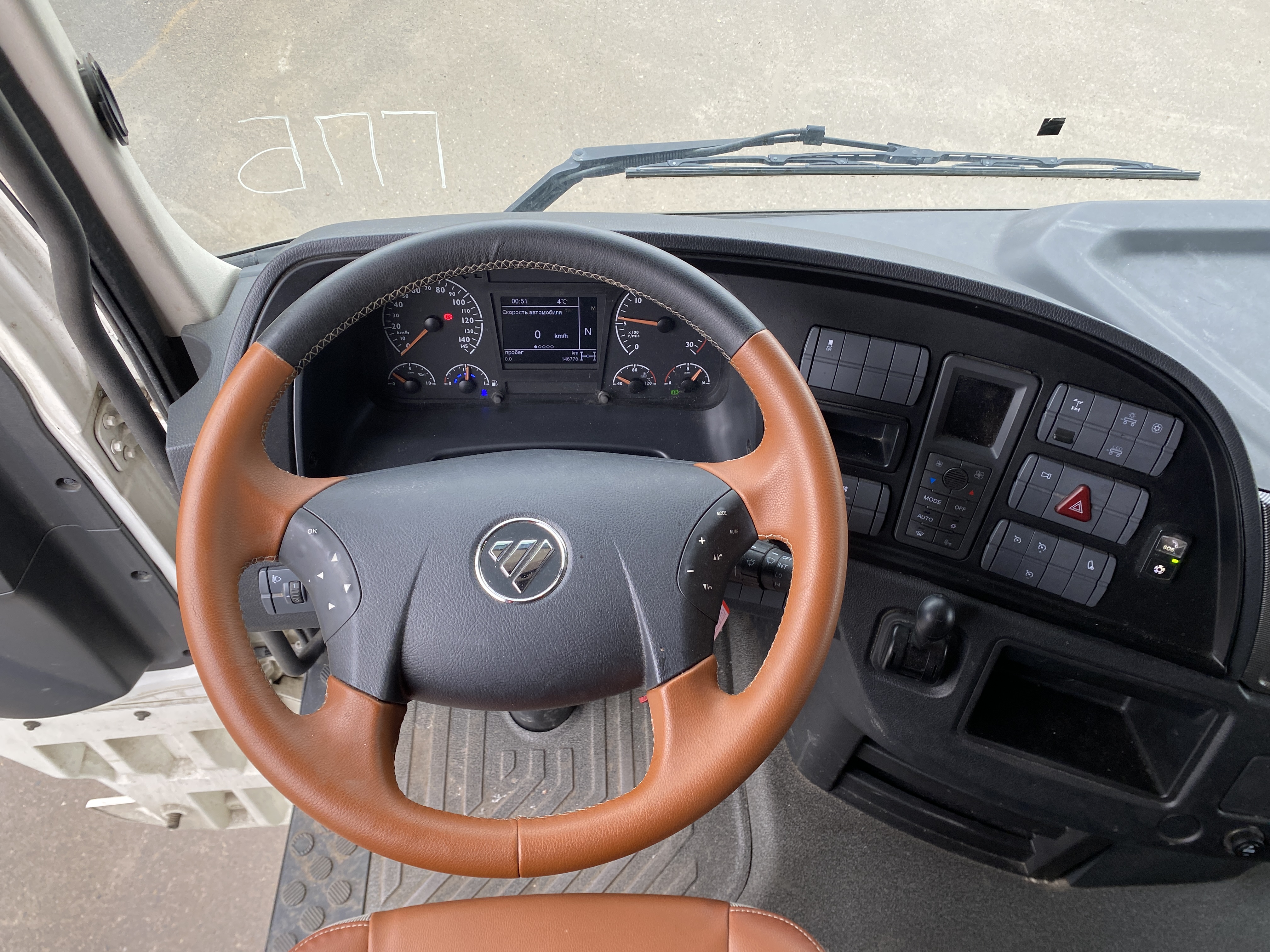 Foton AUMAN 4x2 Седельный тягач 2023 г. - фото 13