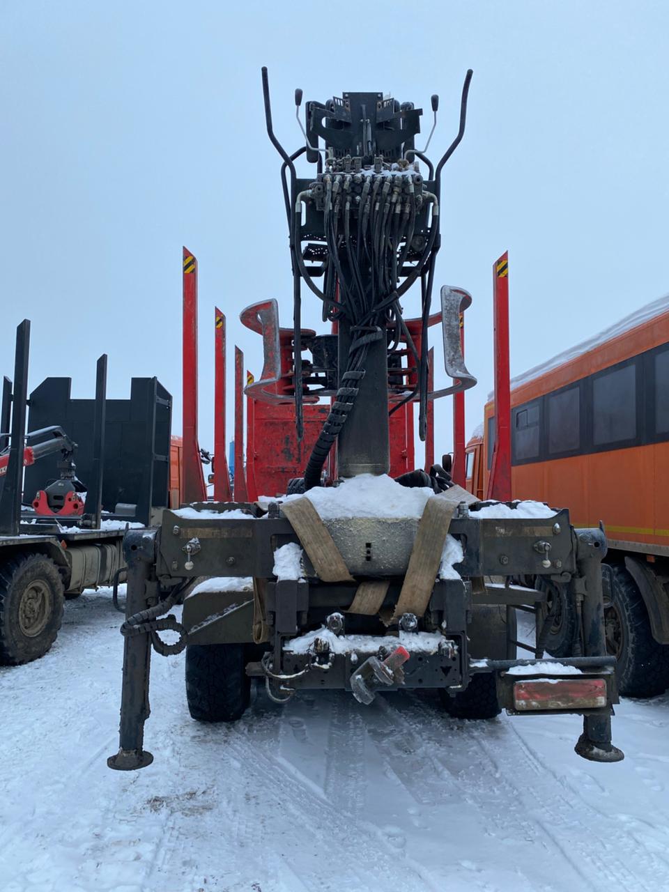 КамАЗ 43118 6x6 Сортиментовоз с КМУ 2023 г. - фото 5