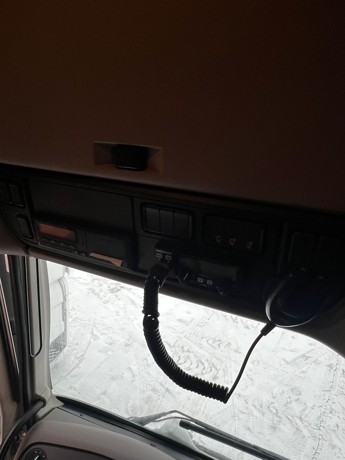 DAF XF 4x2 Седельный тягач 2021 г. - фото 9