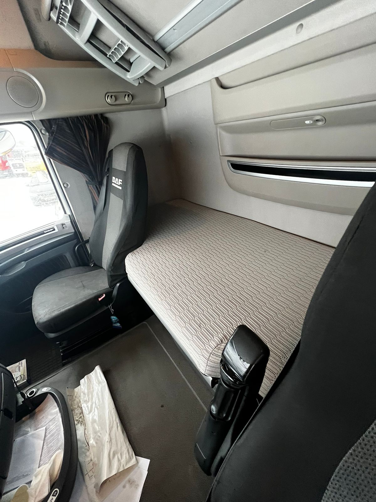 DAF XF 4x2 Седельный тягач 2021 г. - фото 10