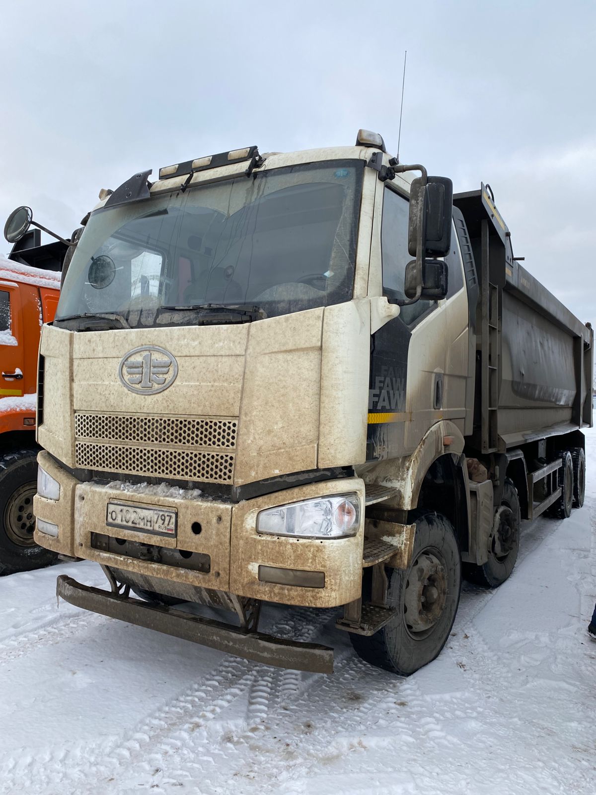 Автомастер 6589* на шасси FAW CA 3310 8x4 Самосвал 2022 г. - фото 2