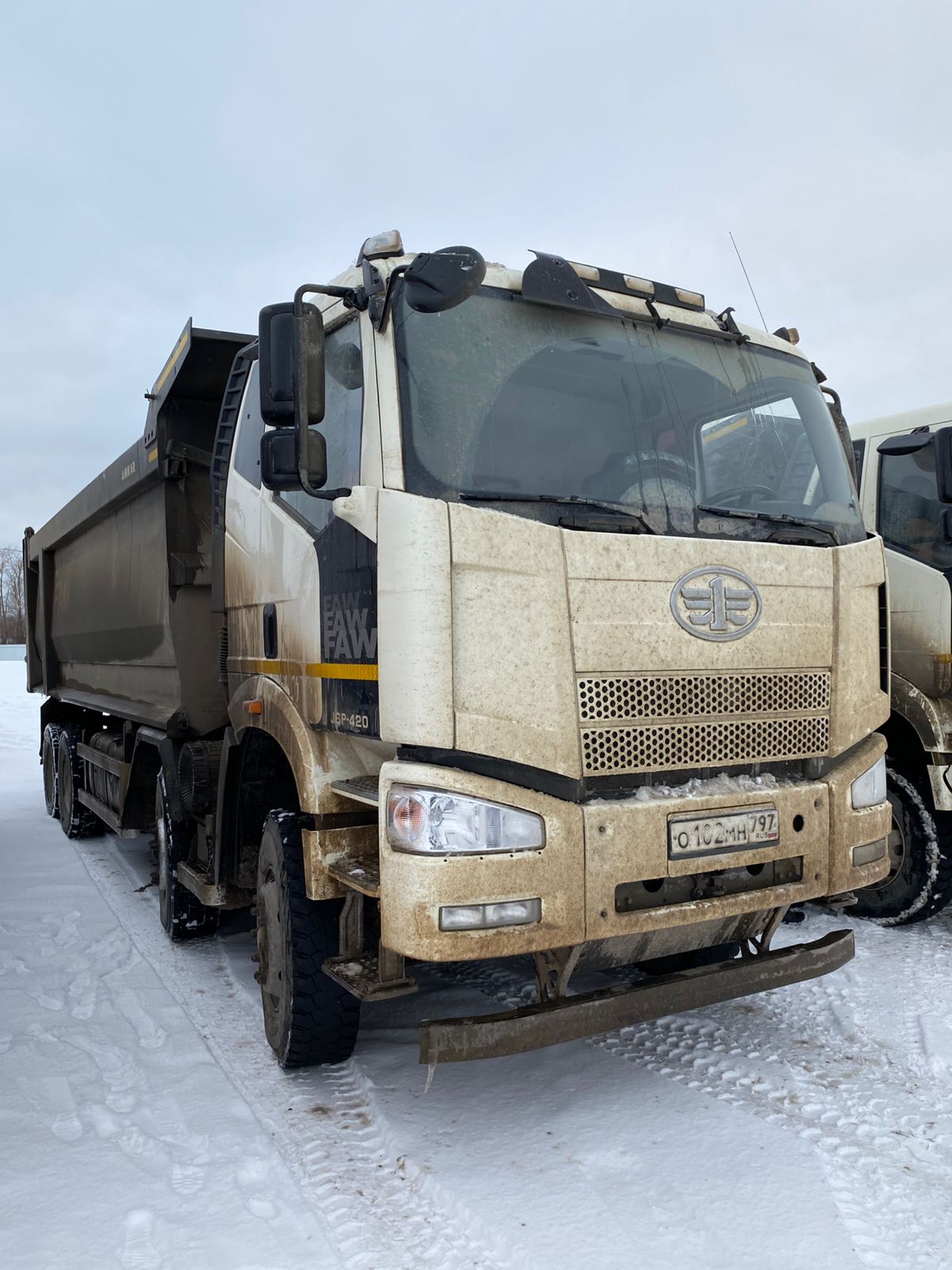 Автомастер 6589* на шасси FAW CA 3310 8x4 Самосвал 2022 г. - фото 3