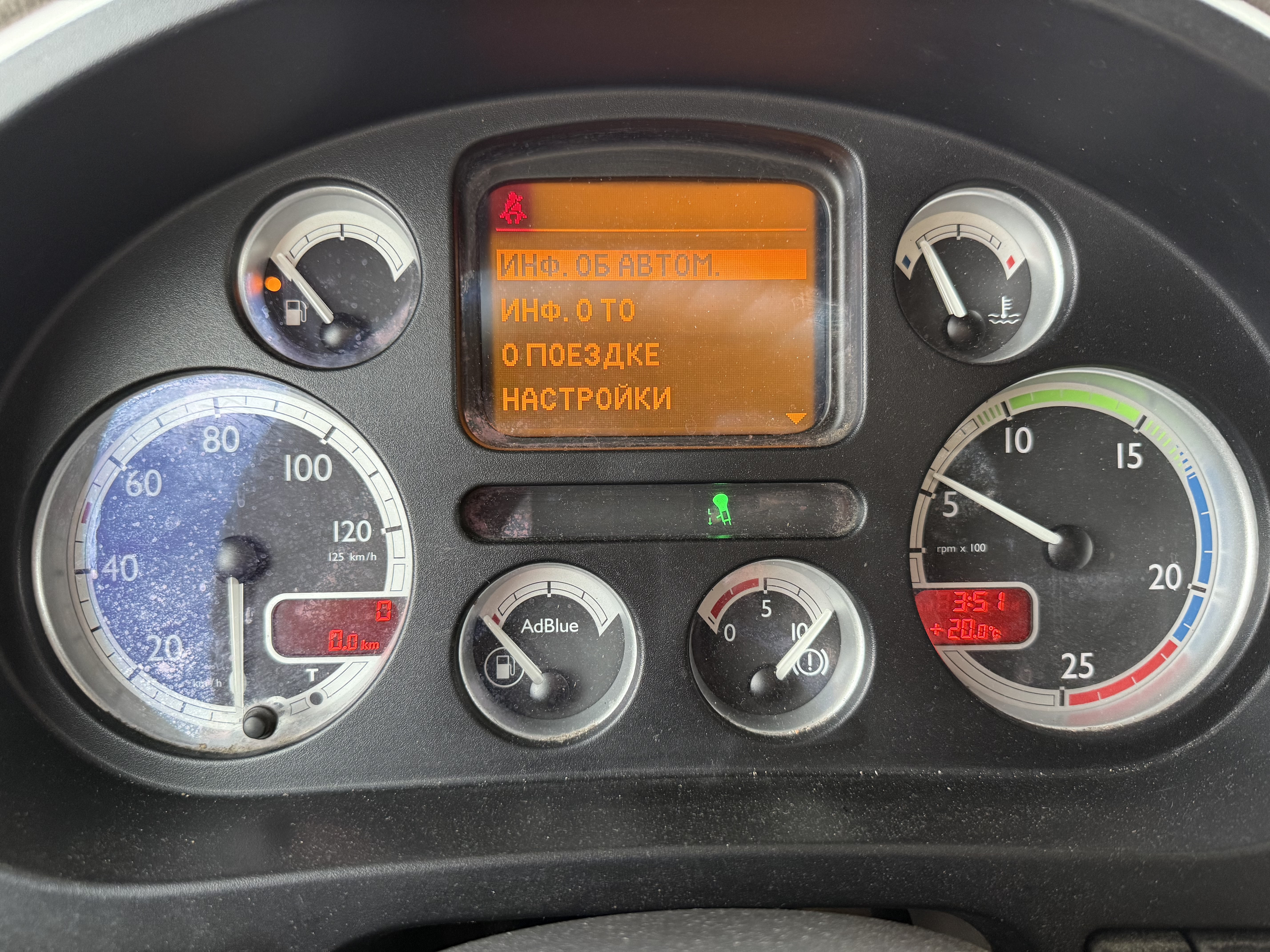 DAF XF 4x2 Седельный тягач 2018 г. - фото 7