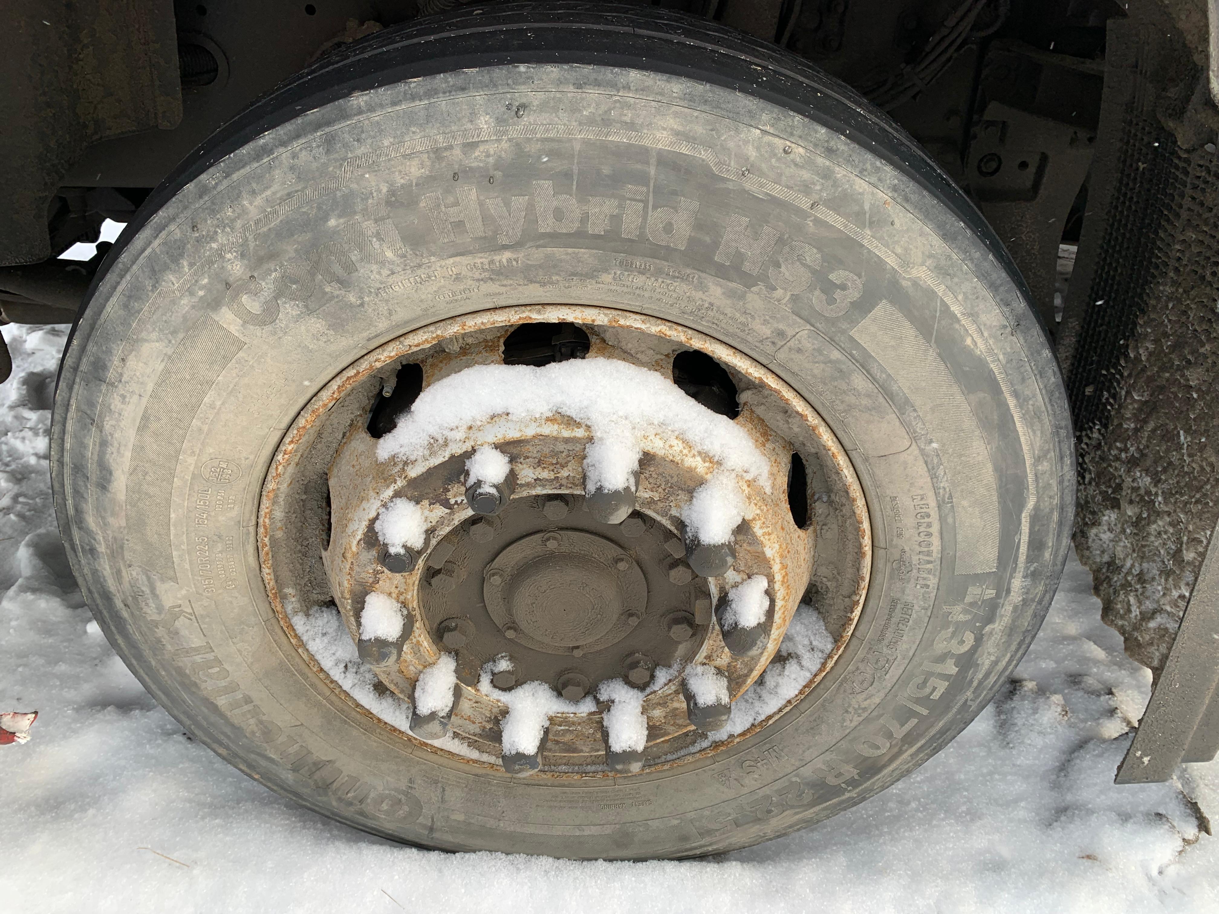 DongFeng DFH 4x2 Седельный тягач 2023 г. - фото 8