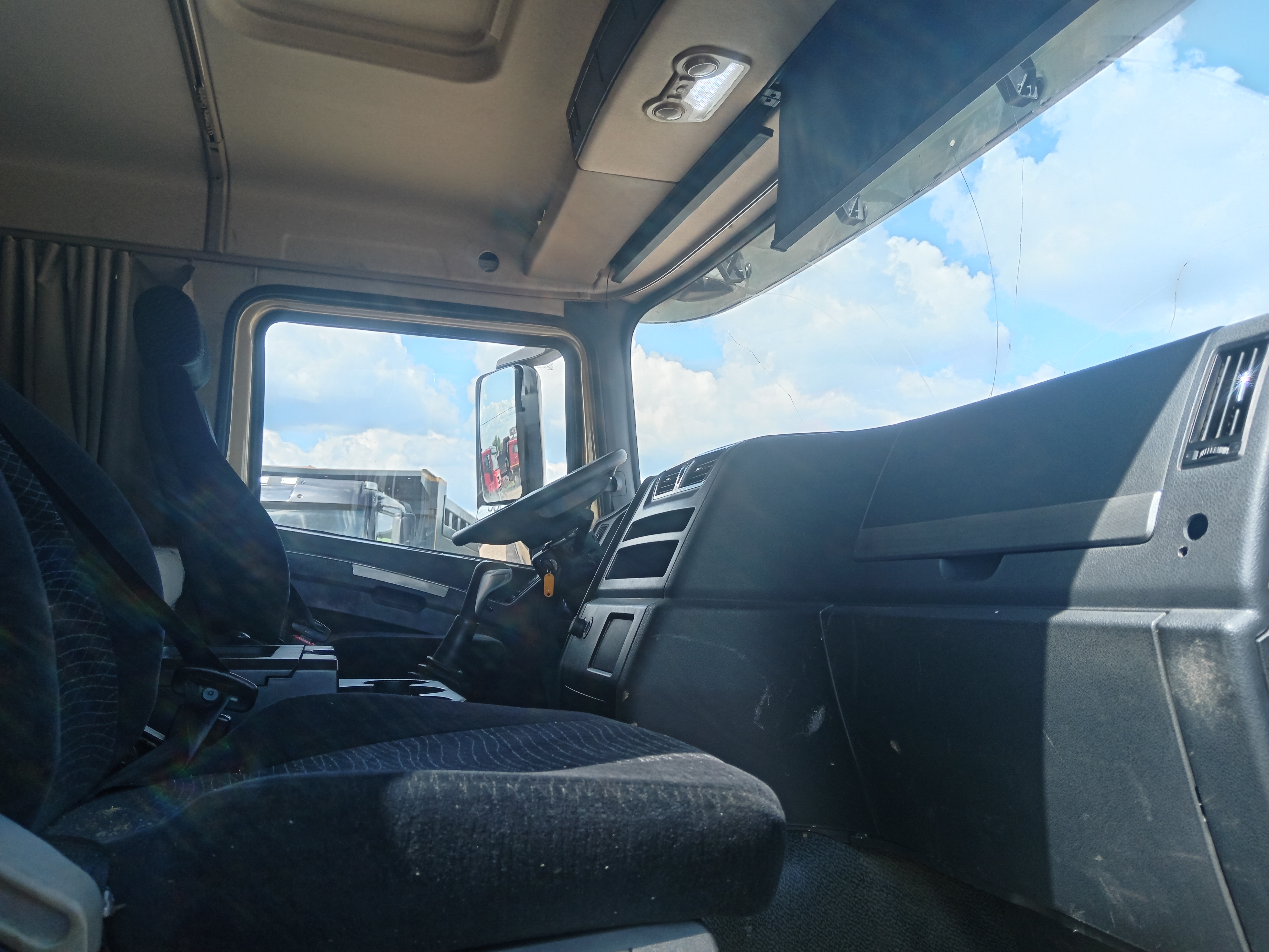 Shacman (Shaanxi) SX* 8x4 Самосвал 2022 г. - фото 11