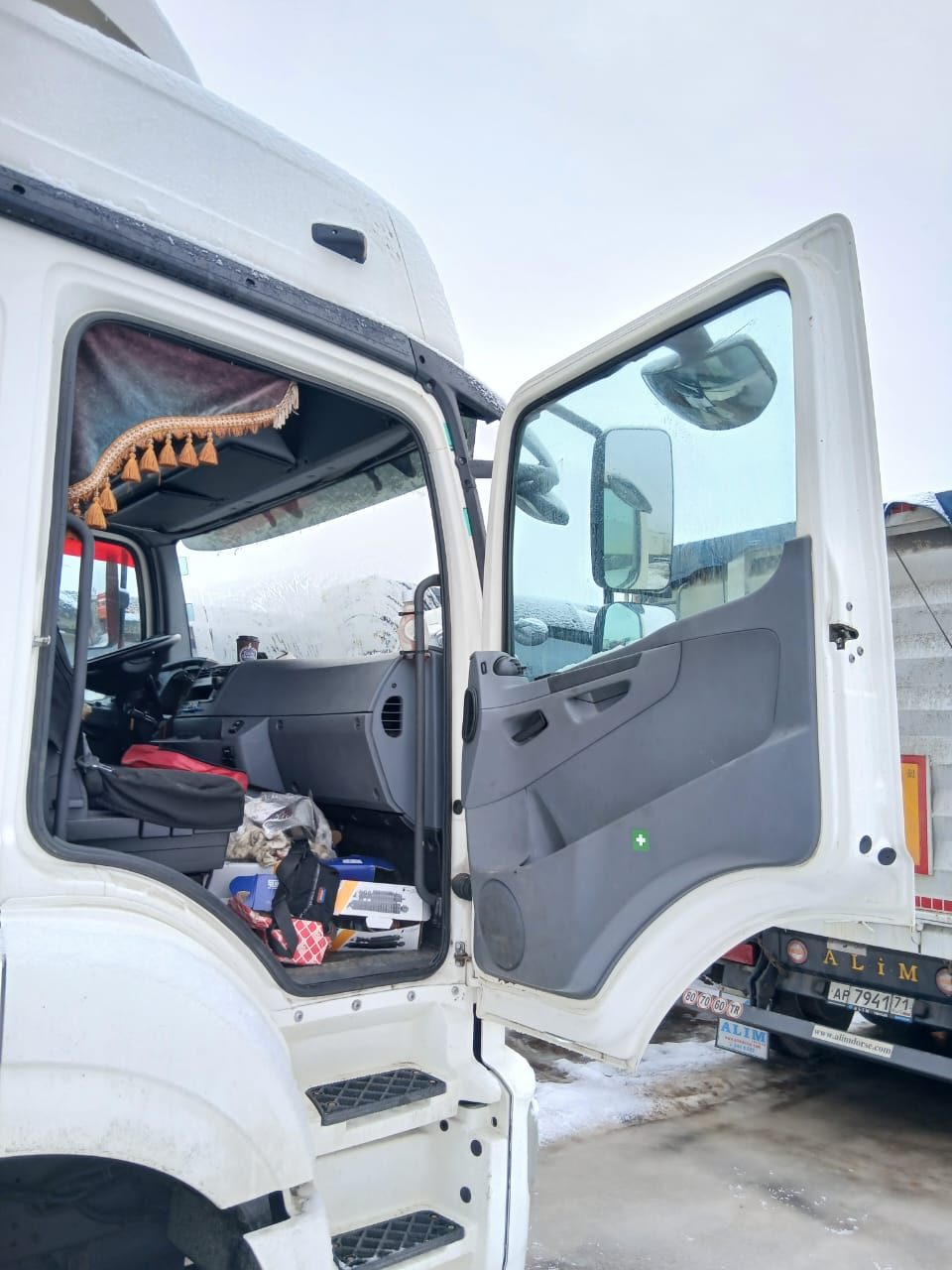 КамАЗ 5490 4x2 Седельный тягач 2017 г. - фото 5