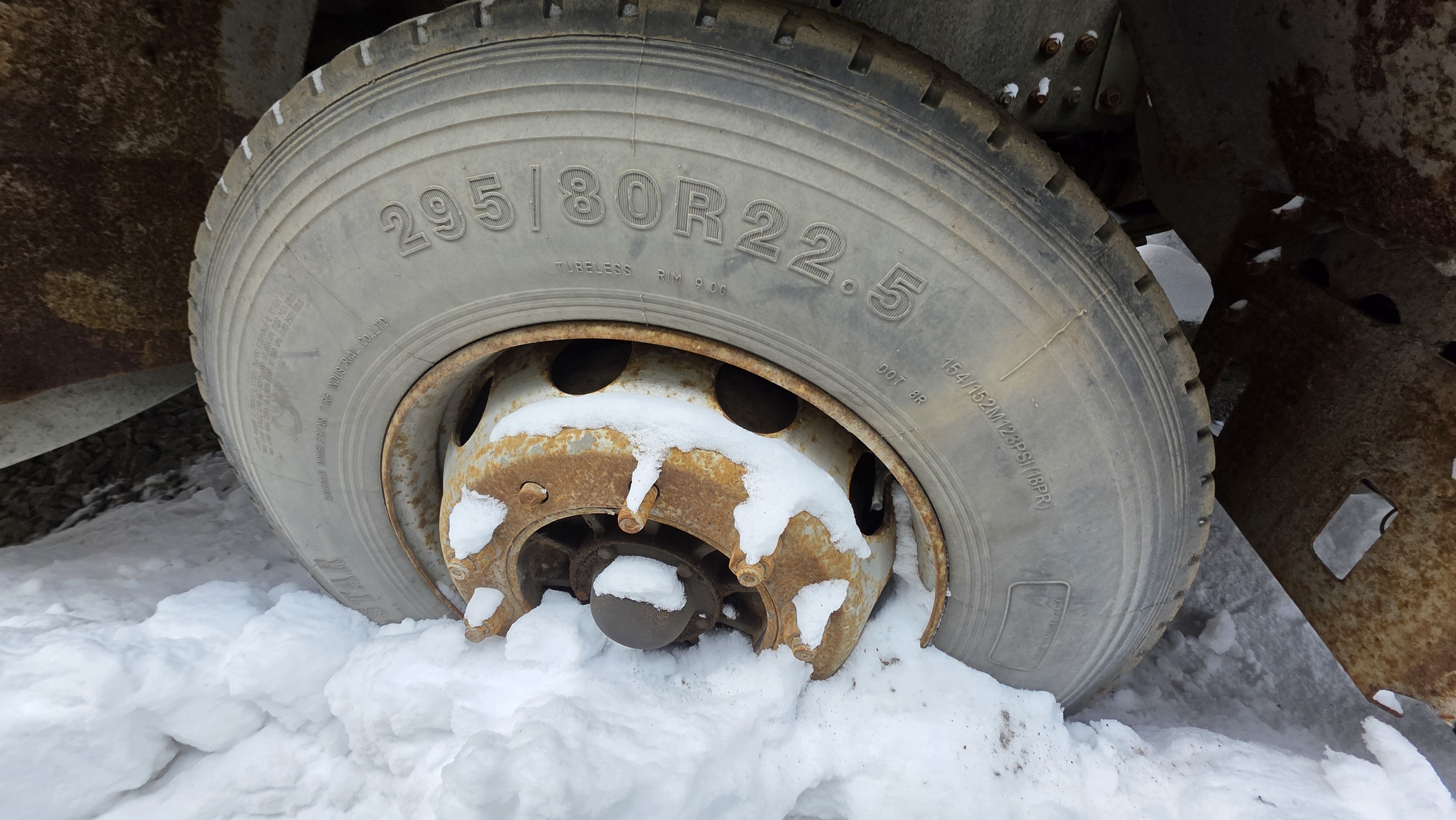 Автомастер 6589* на шасси FAW CA 3310 8x4 Самосвал 2022 г. - фото 11