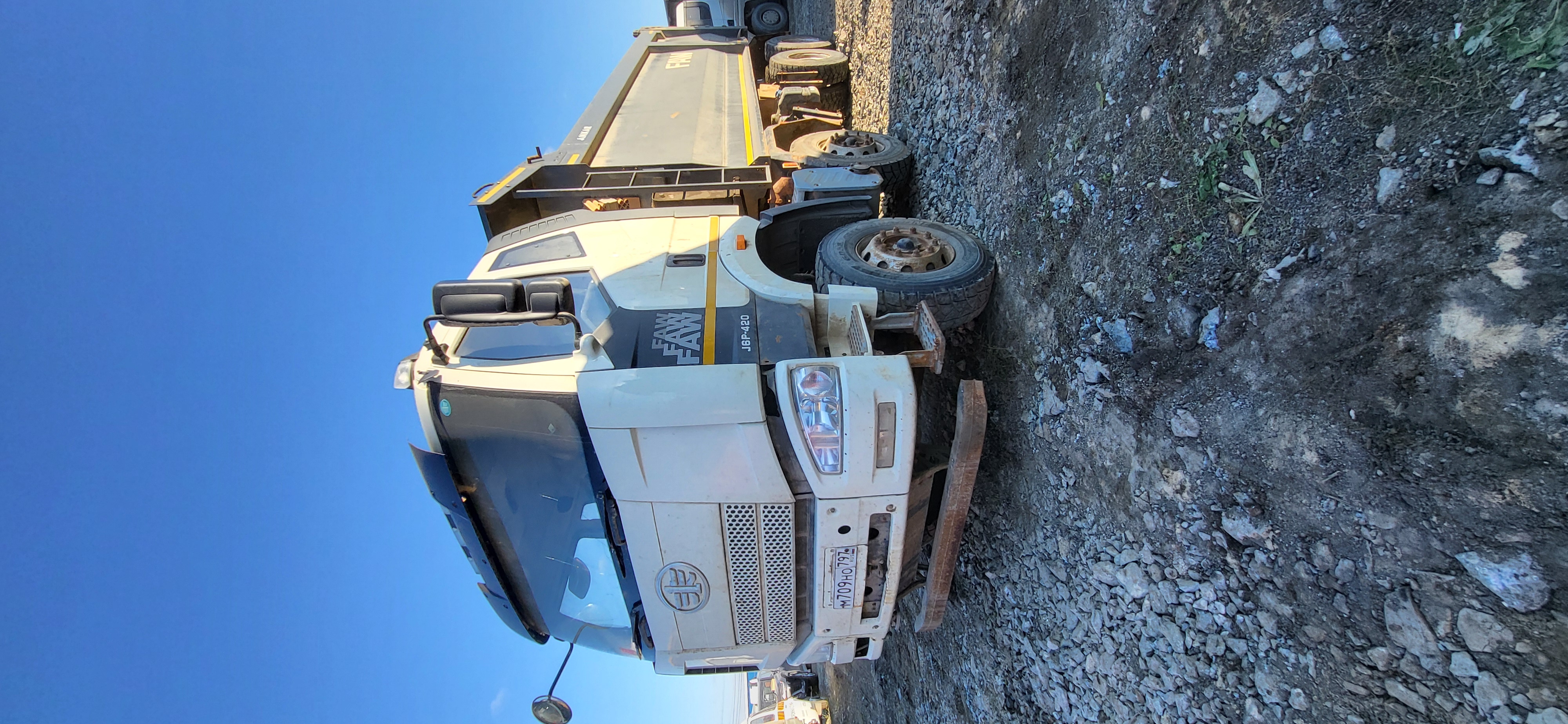 Автомастер 6589* на шасси FAW CA 3310 8x4 Самосвал 2022 г. - фото 3