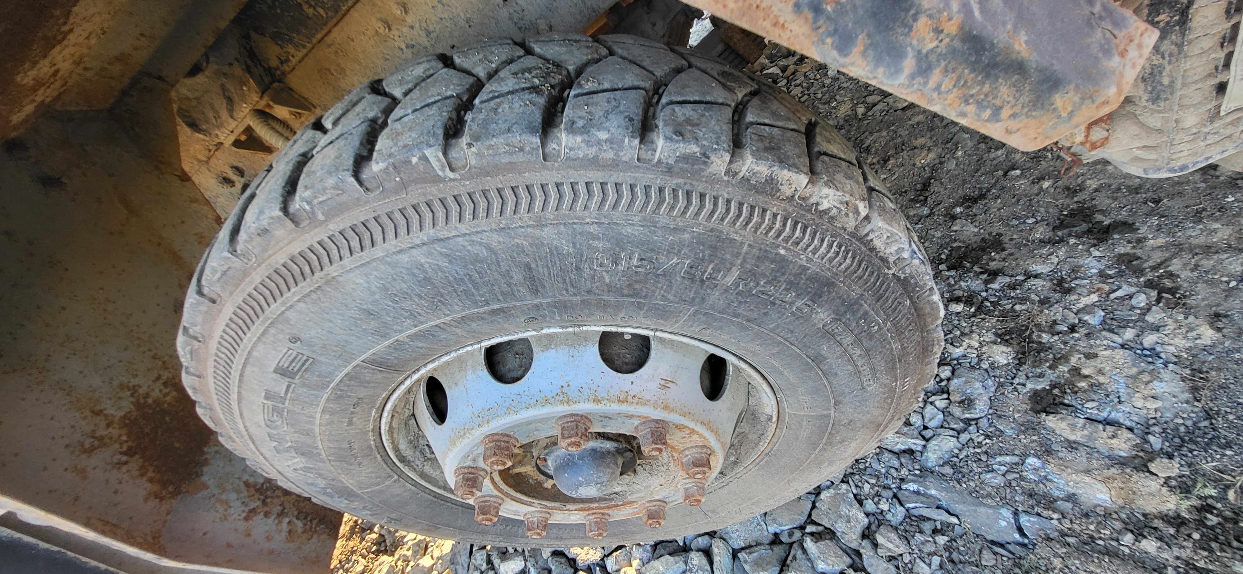 Автомастер 6589* на шасси FAW CA 3310 8x4 Самосвал 2022 г. - фото 10