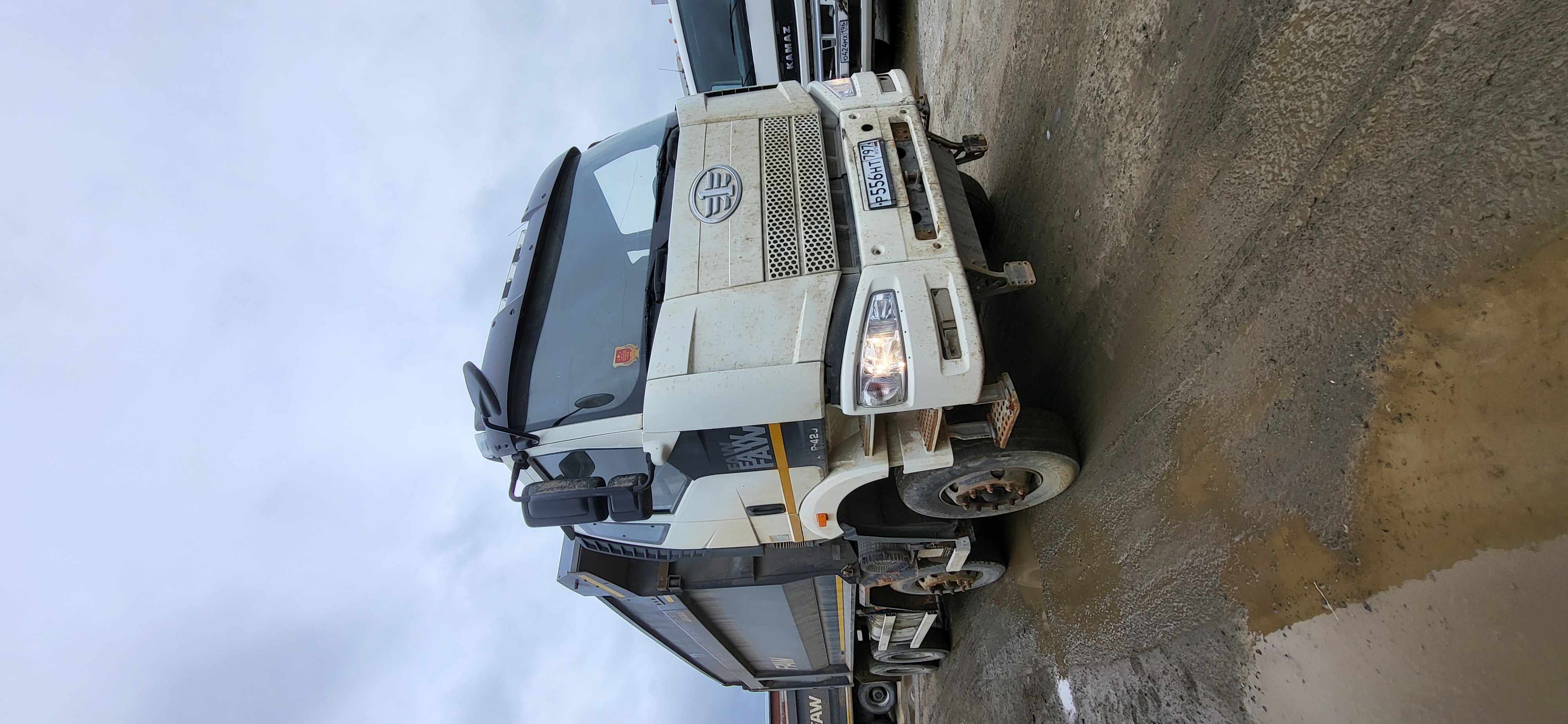 Автомастер 6589* на шасси FAW CA 3310 8x4 Самосвал 2022 г. - фото 2