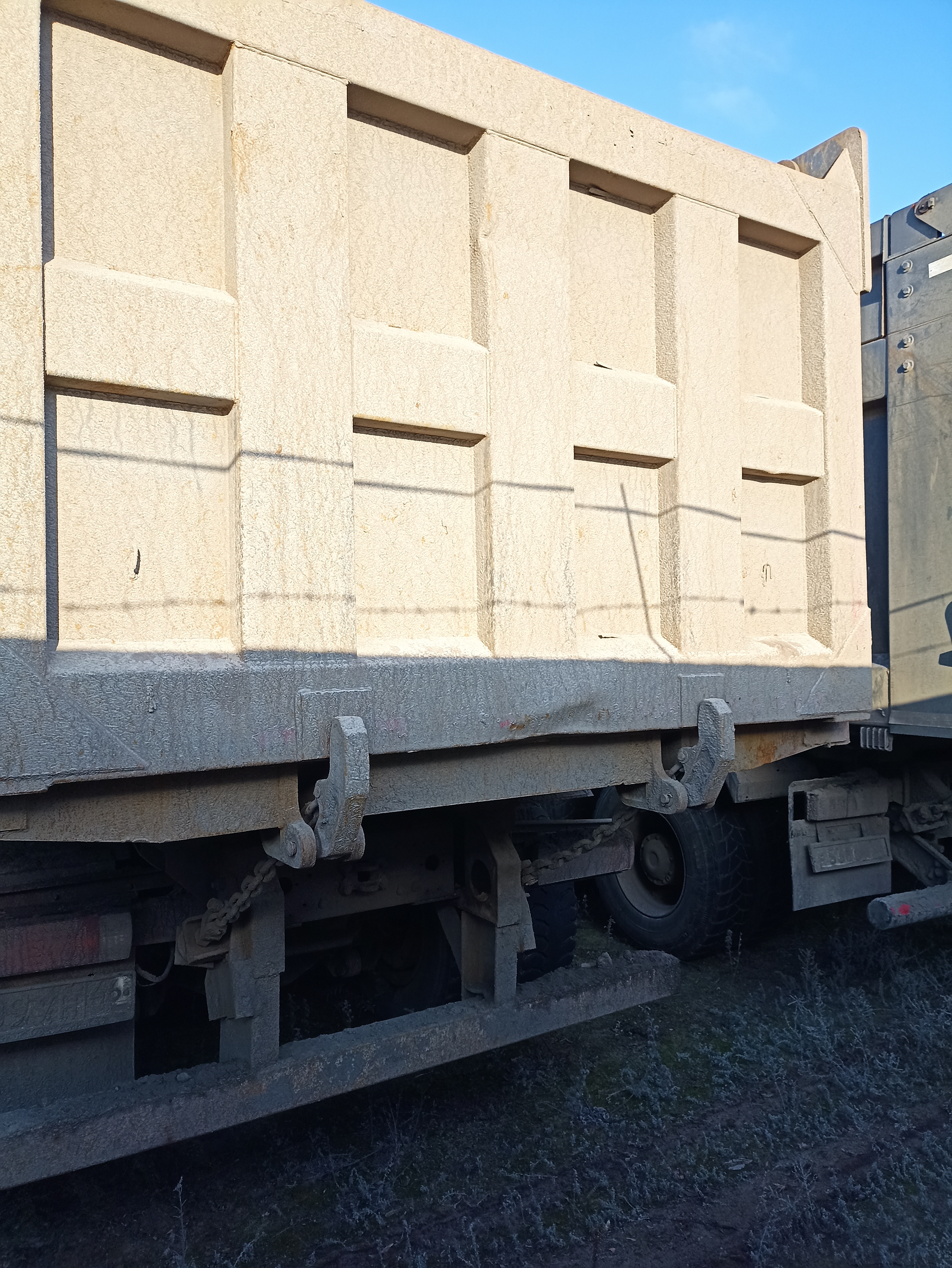 FAW J6 8x4 Самосвал 2022 г. - фото 6