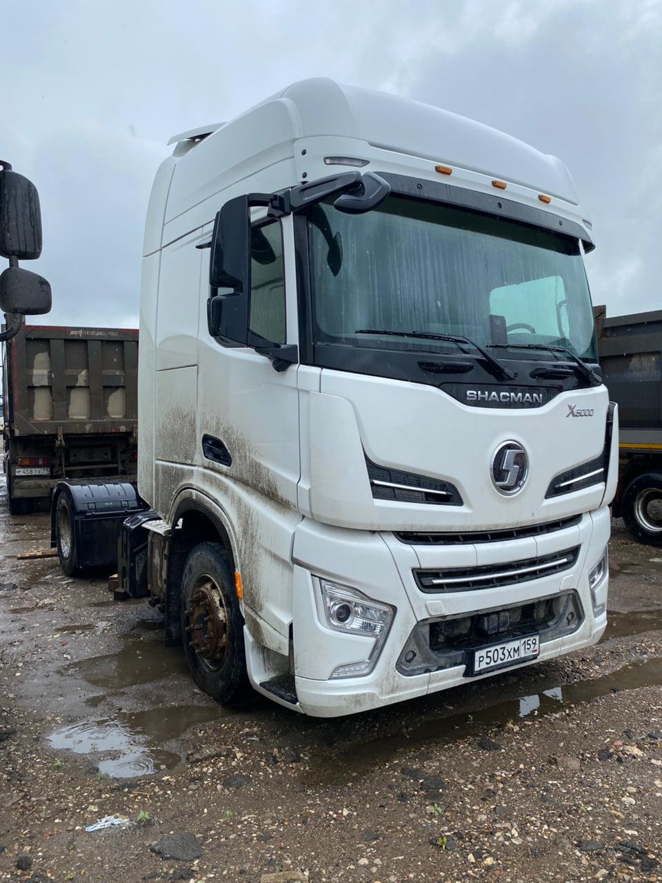 Shacman (Shaanxi) SX* 4x2 Седельный тягач 2024 г. - фото 2