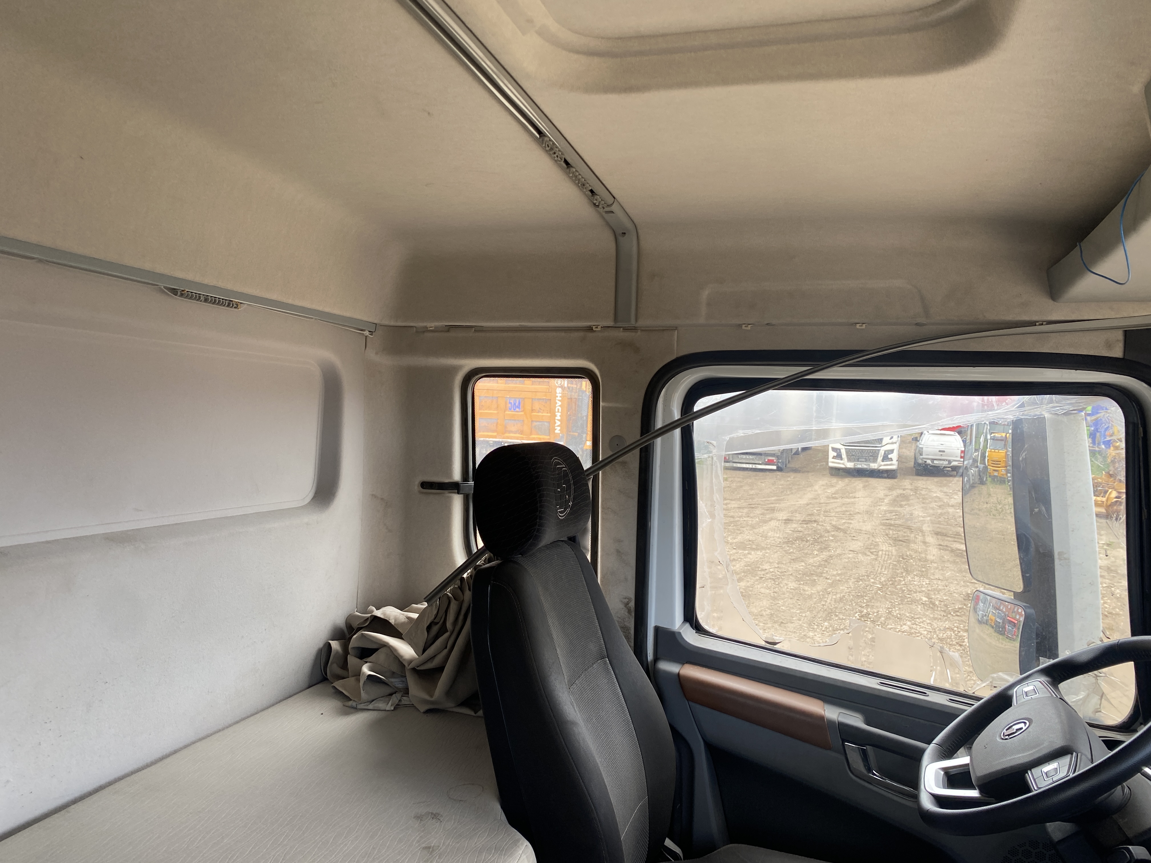 Shacman (Shaanxi) SX* 8x4 Самосвал 2024 г. - фото 12